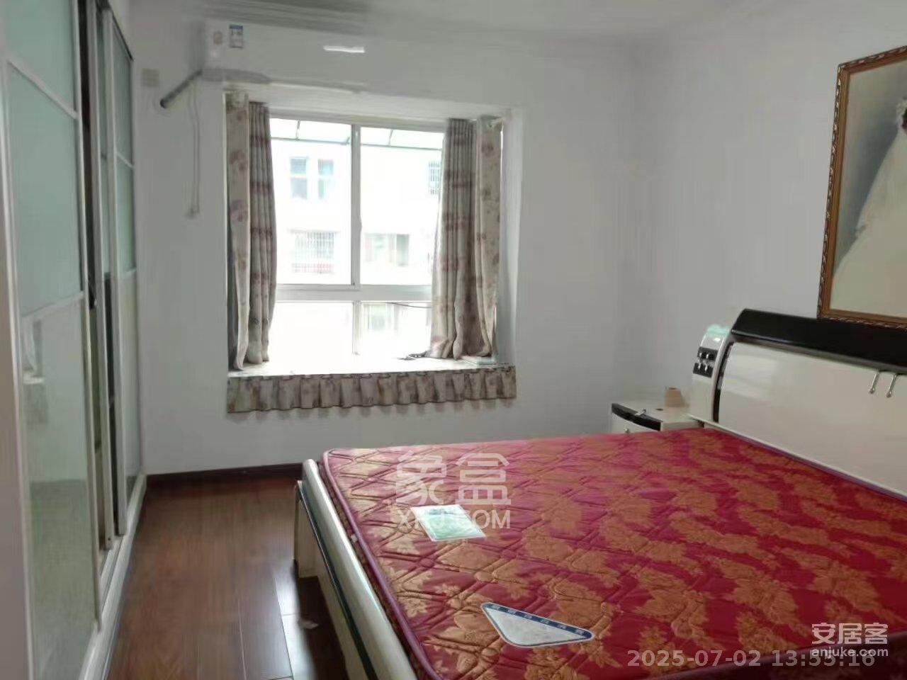 滨江美寓(滨江丽园) 3室2厅2卫 2600.0元/月 滨江美寓(滨江丽园) 3室2厅2卫 2600.0元/月室内图