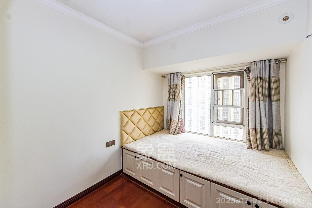 万国城(当代满庭春MOMA)三期  4室2厅2卫    2750.0元/月 万国城(当代满庭春MOMA)三期  4室2厅2卫    2750.0元/月室内图