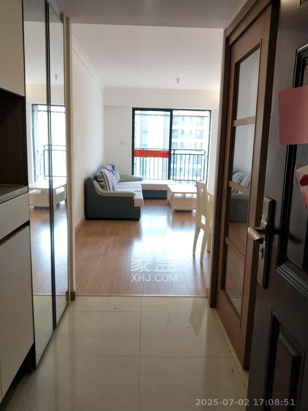 万科魅力之城  3室2厅2卫    2600.0元/月 万科魅力之城  3室2厅2卫    2600.0元/月室内图1