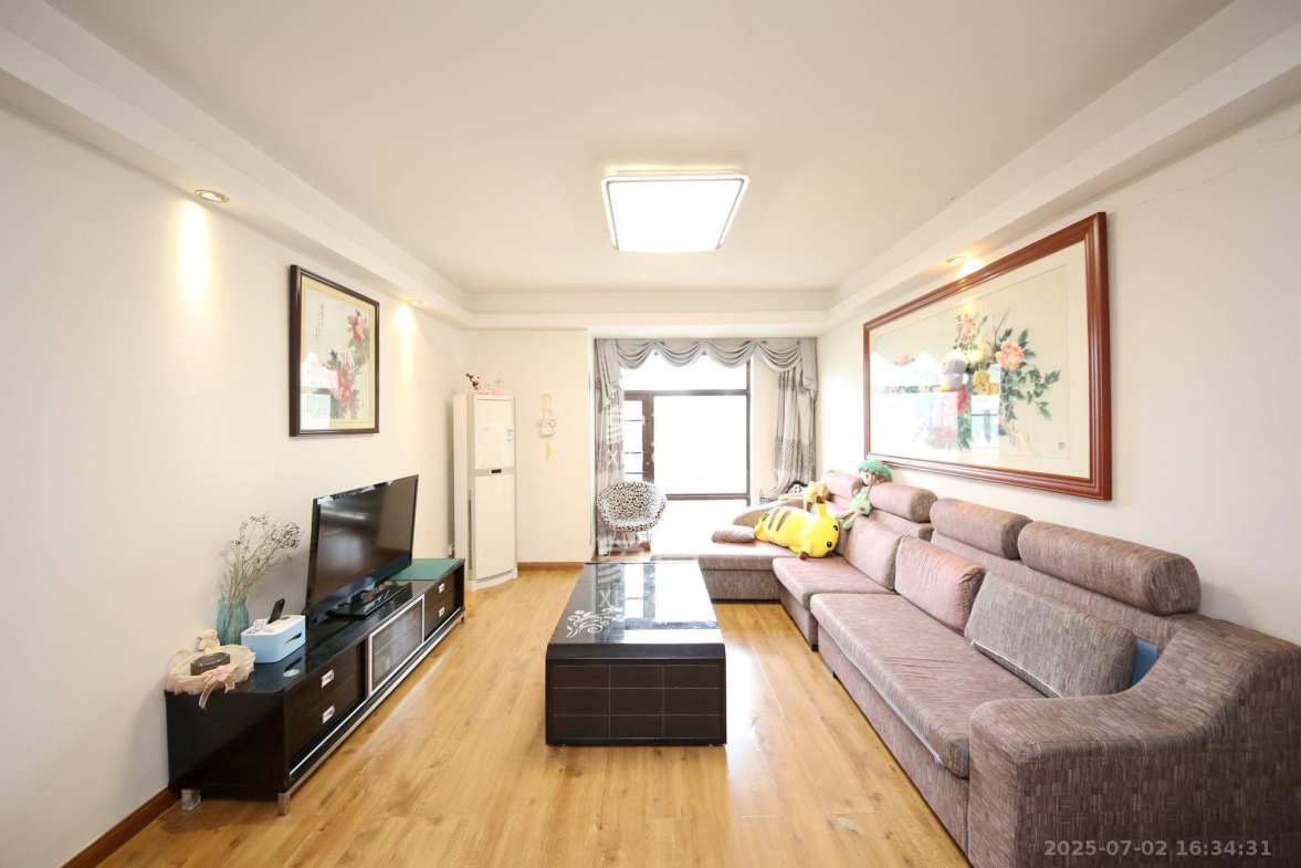 铂宫 3室2厅2卫 4500.00元/月 铂宫 3室2厅2卫 4500.00元/月室内图