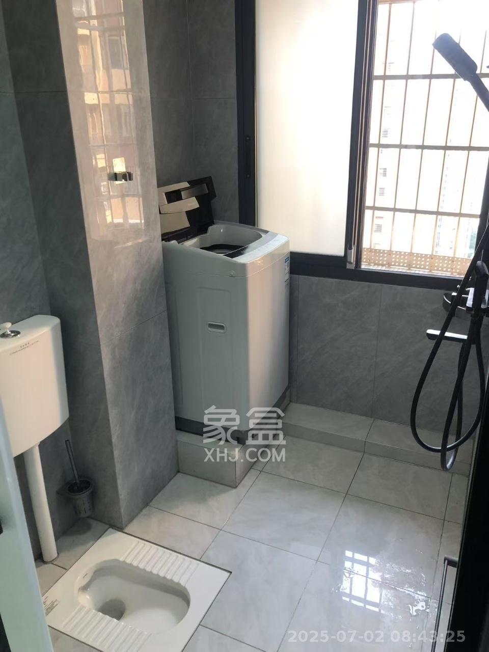 嘉荣苑  1室1厅1卫   1650.00元/月室内图