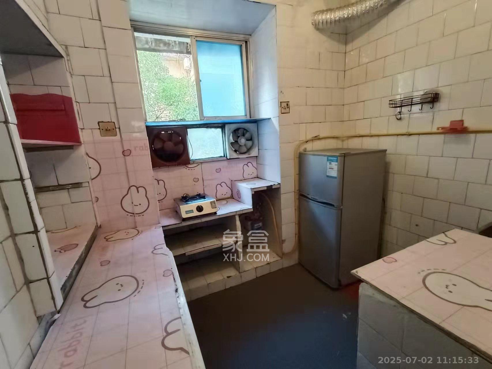 湖橡宿舍/湖橡小区 2室1厅1卫 1200.0元/月 湖橡宿舍/湖橡小区 2室1厅1卫 1200.0元/月室内图