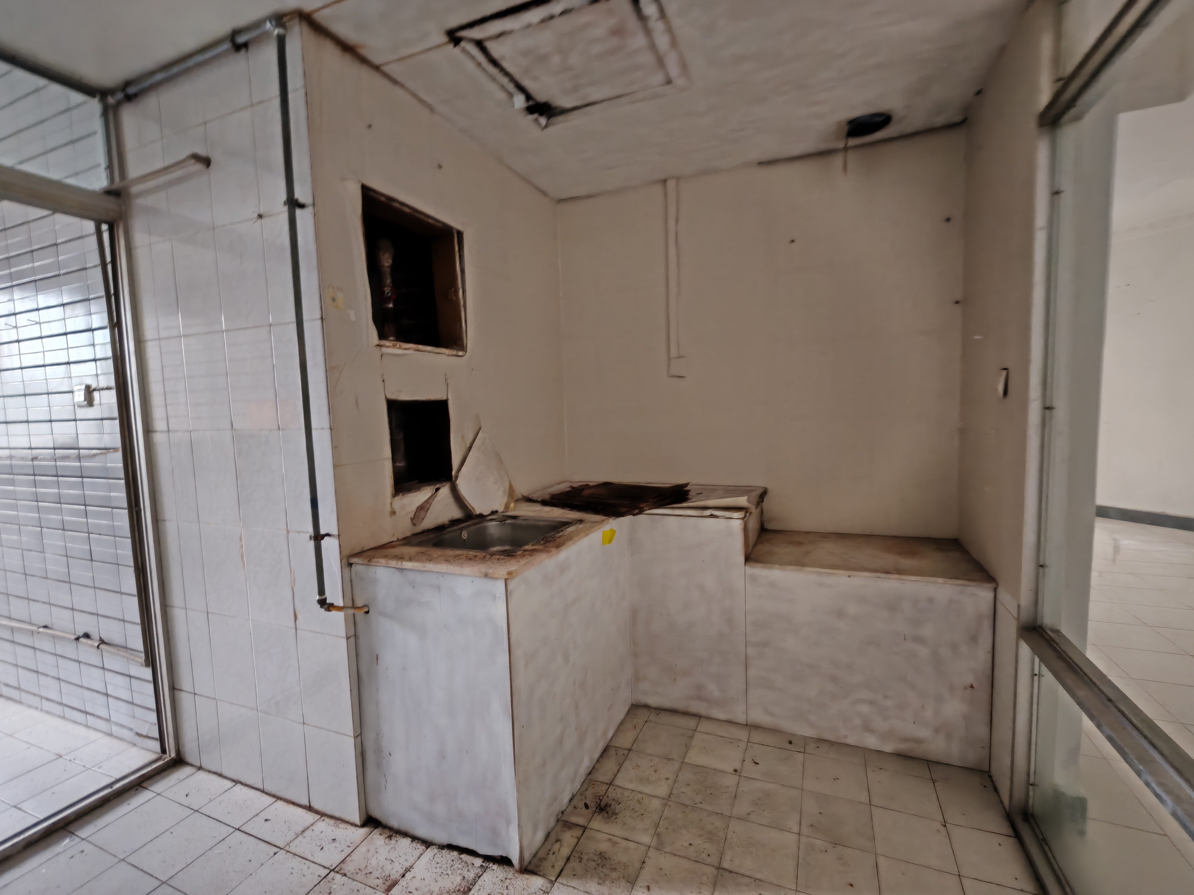 世贸中心  3室2厅2卫    130.0万 世贸中心  3室2厅2卫    130.0万客厅