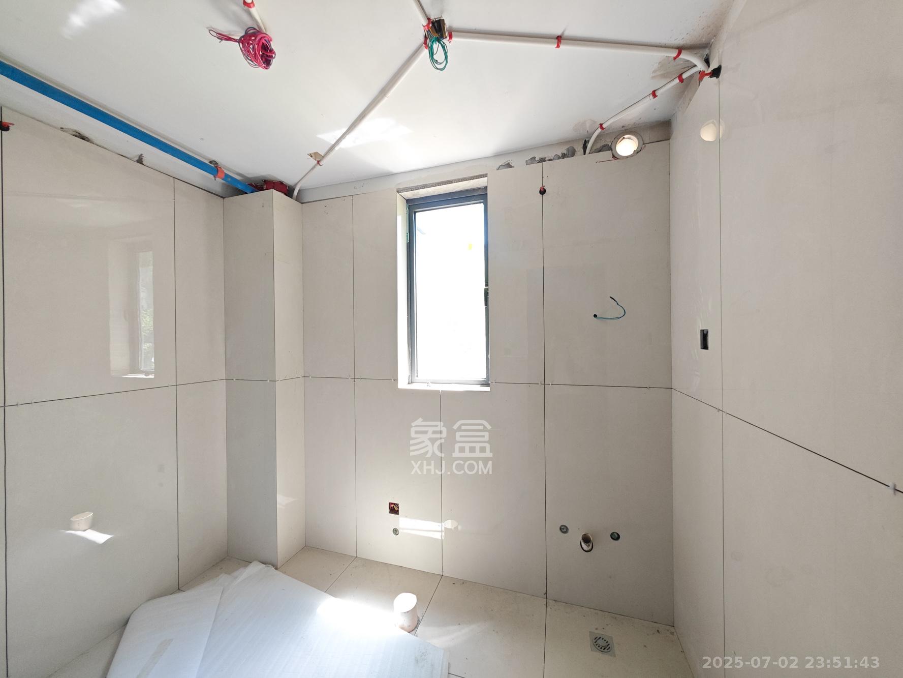 长房岭秀时代 4室2厅2卫 139.8万 长房岭秀时代 4室2厅2卫 139.8万其他