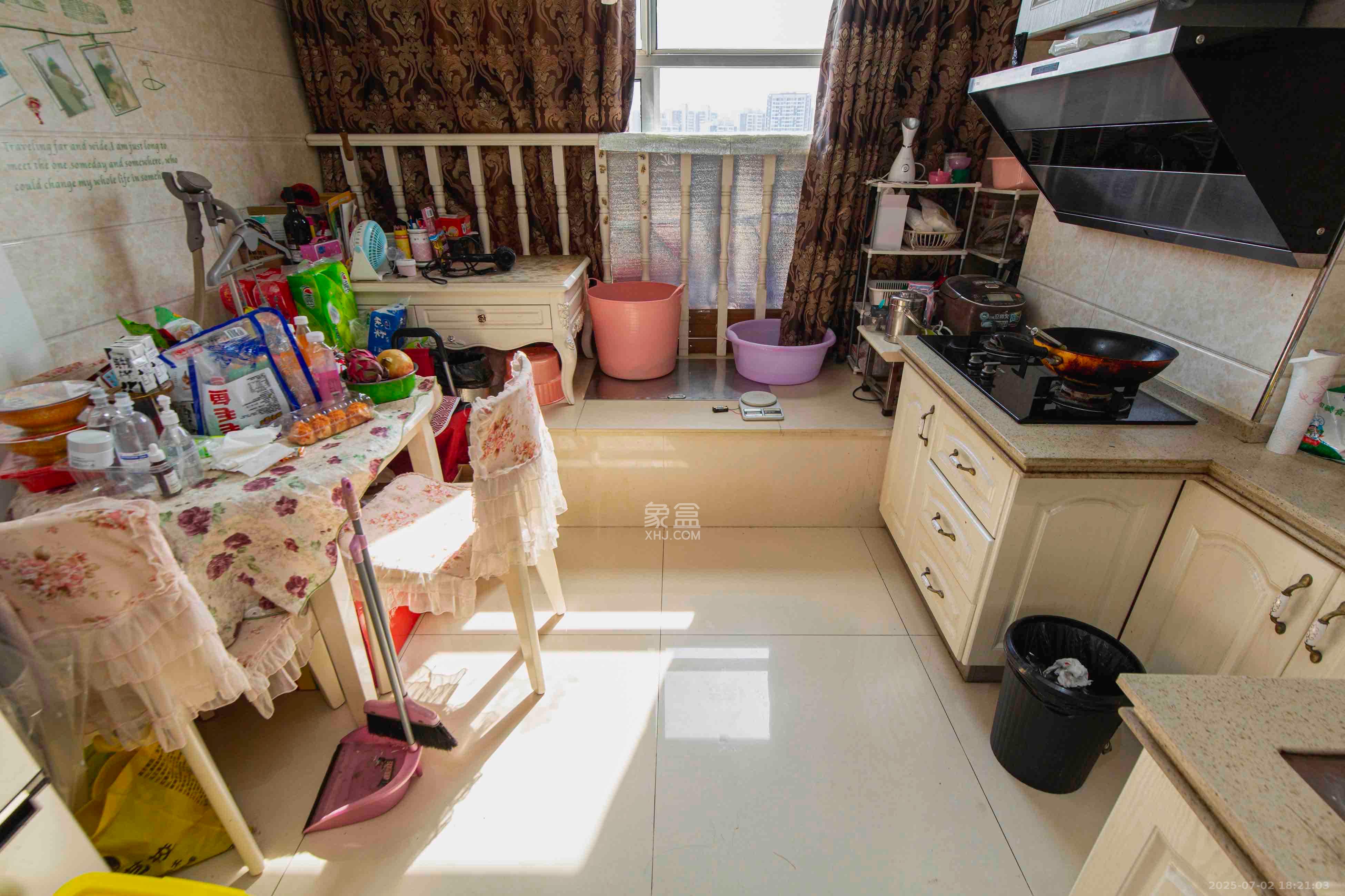 金色loft(鑫秋大厦) 2室2厅1卫 2100.0元/月 金色loft(鑫秋大厦) 2室2厅1卫 2100.0元/月室内图