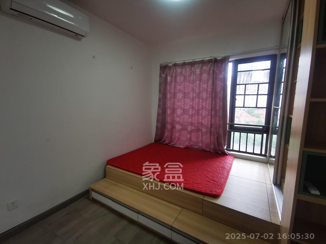 旭辉御府  3室2厅2卫   2600.00元/月室内图