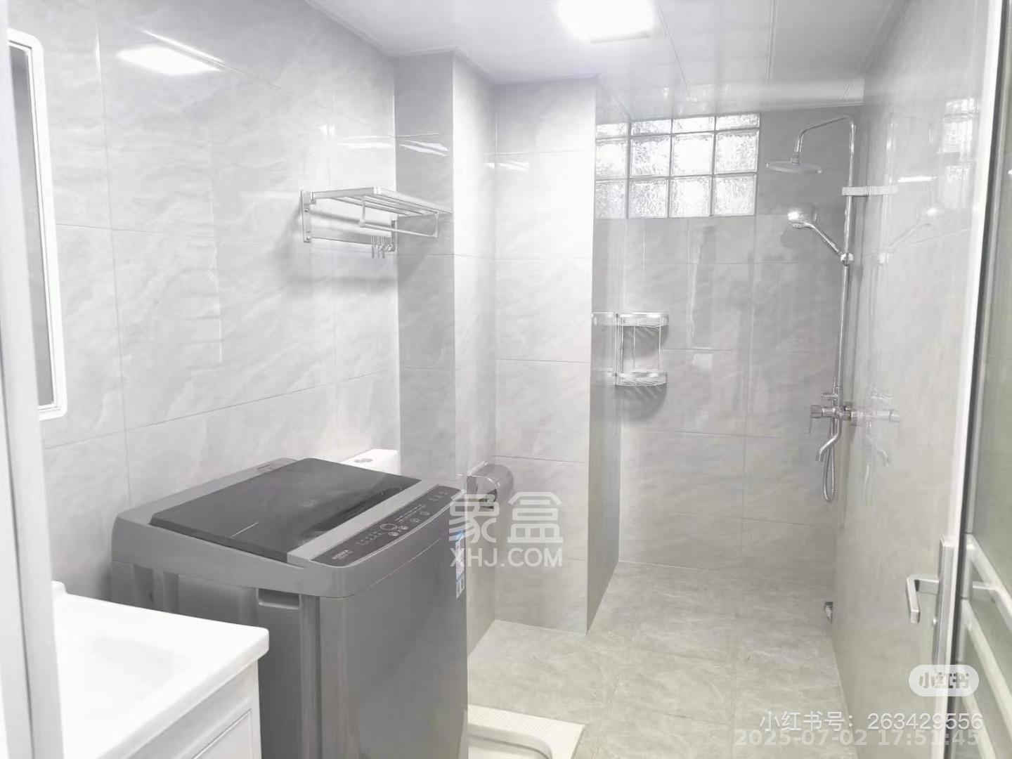 长房地铁银座  1室0厅0卫   3800.00元/月室内图