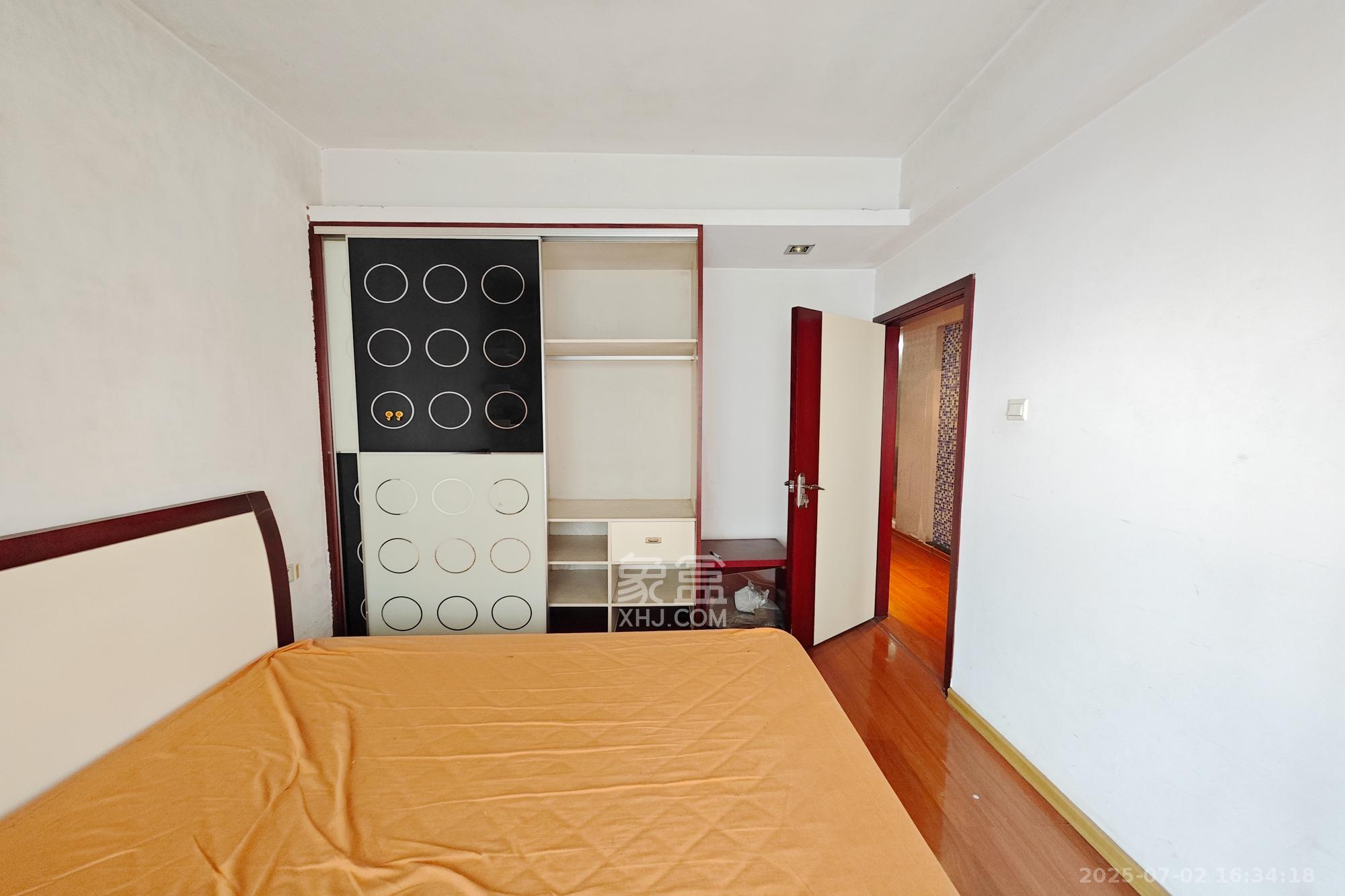 东方新世界 2室2厅1卫 2300.0元/月 东方新世界 2室2厅1卫 2300.0元/月室内图