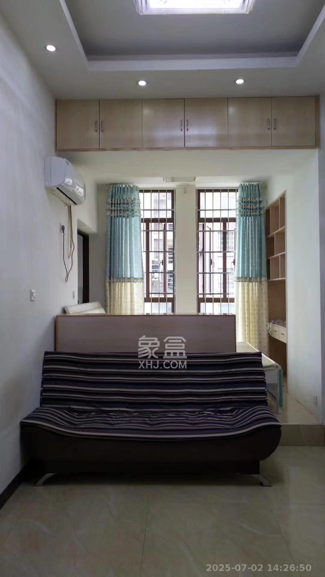 湖湾世景 1室1厅1卫 1250.0元/月 湖湾世景 1室1厅1卫 1250.0元/月室内图