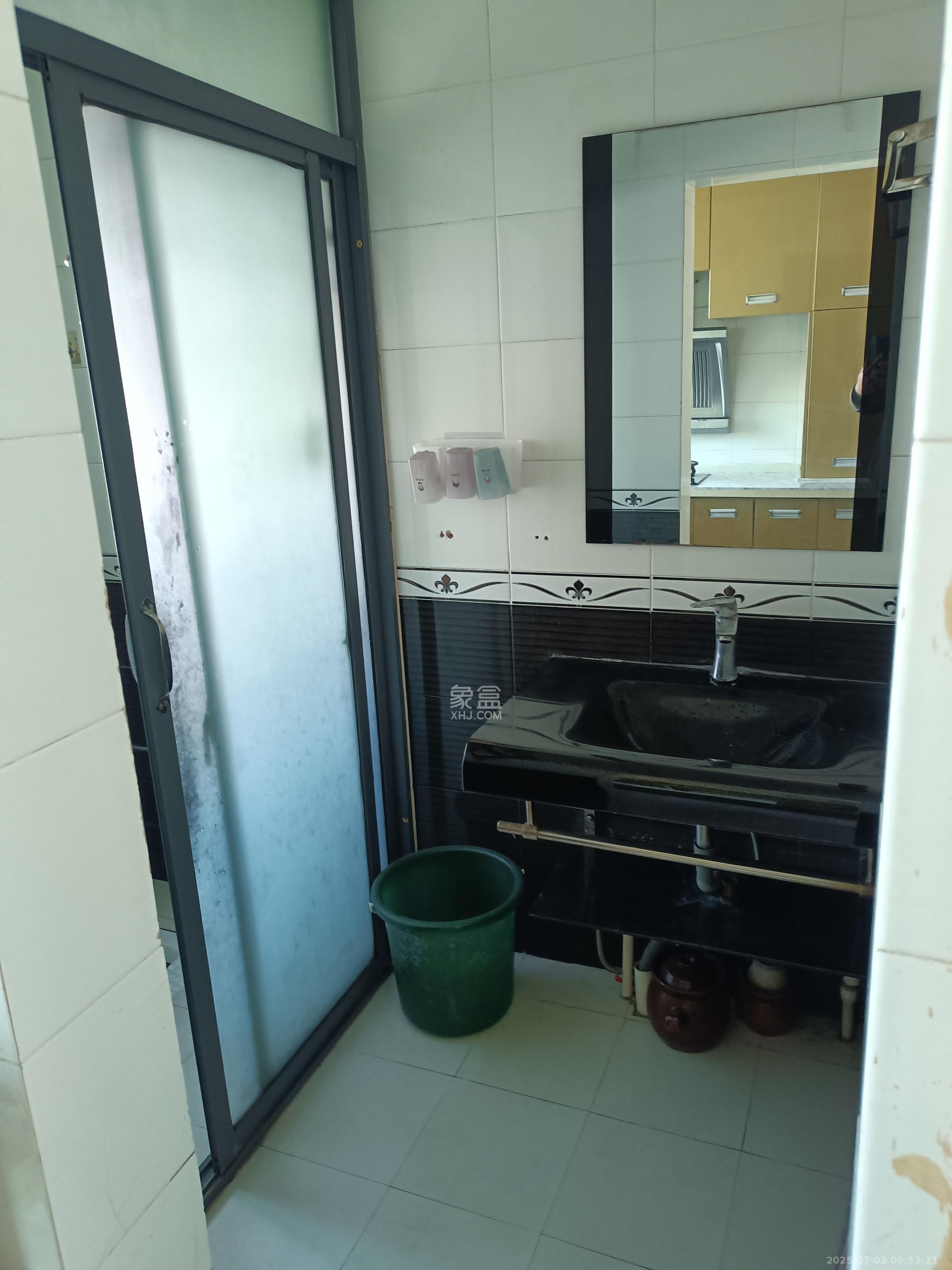 广厦新苑  2室2厅1卫    1800.0元/月室内图