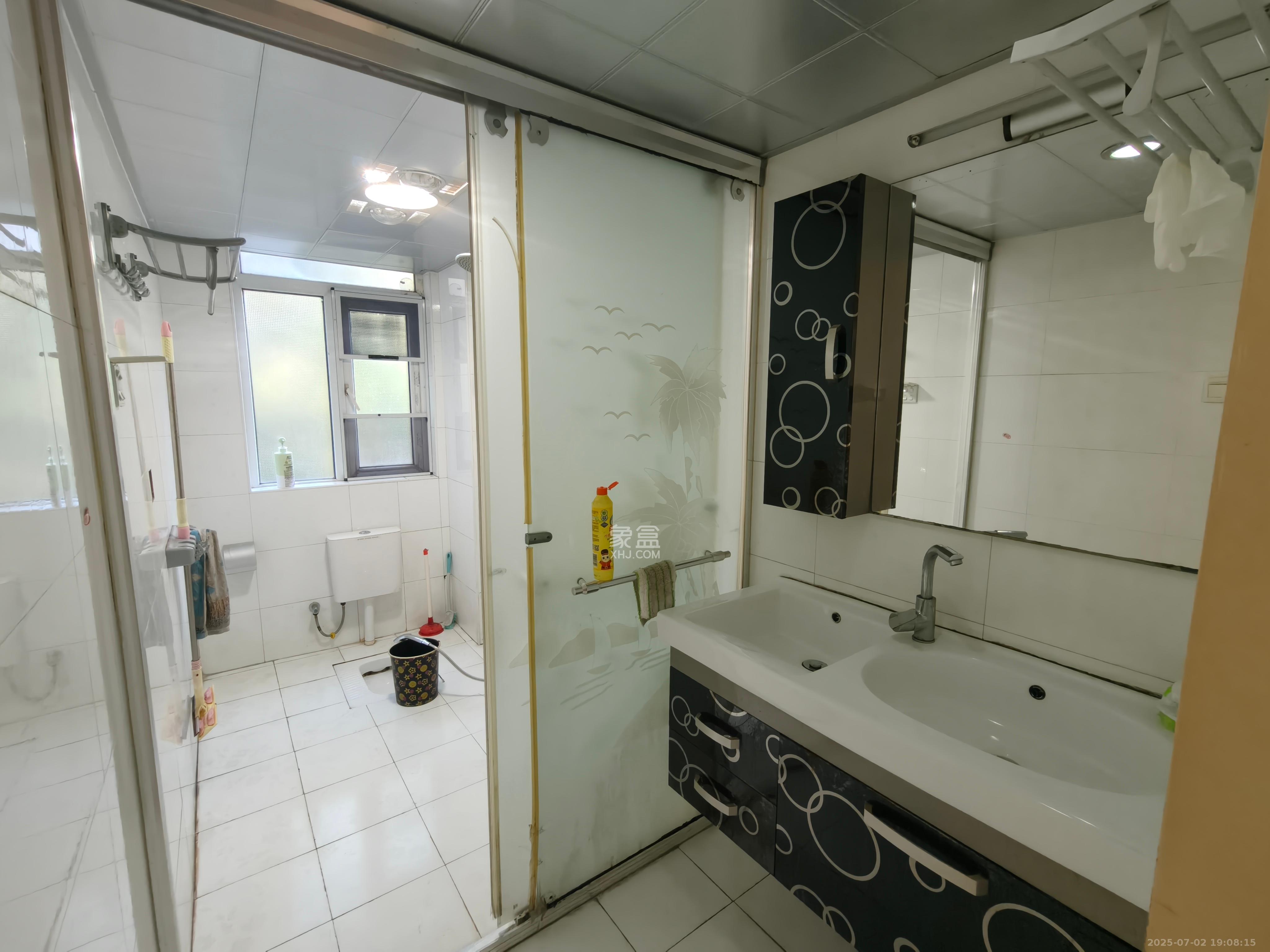 万国城(当代满庭春MOMA)一期 3室2厅2卫 2700.0元/月 万国城(当代满庭春MOMA)一期 3室2厅2卫 2700.0元/月室内图