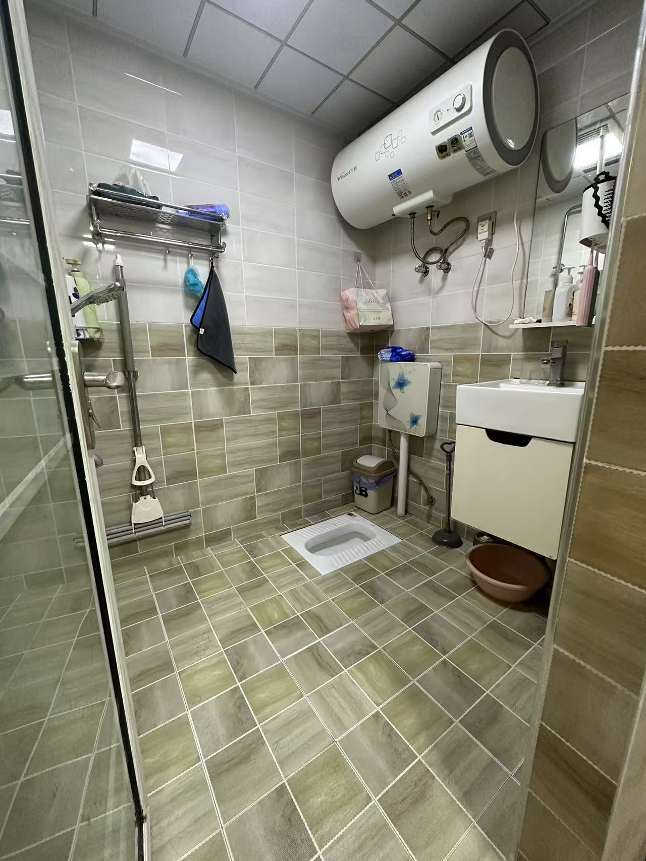 南苑上和二期  1室0厅0卫    1300.0元/月室内图