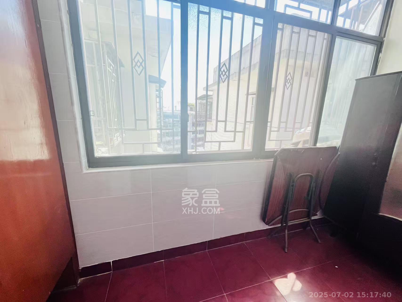 文庙坪小区 3室1厅1卫 1000.0元/月 文庙坪小区 3室1厅1卫 1000.0元/月室内图