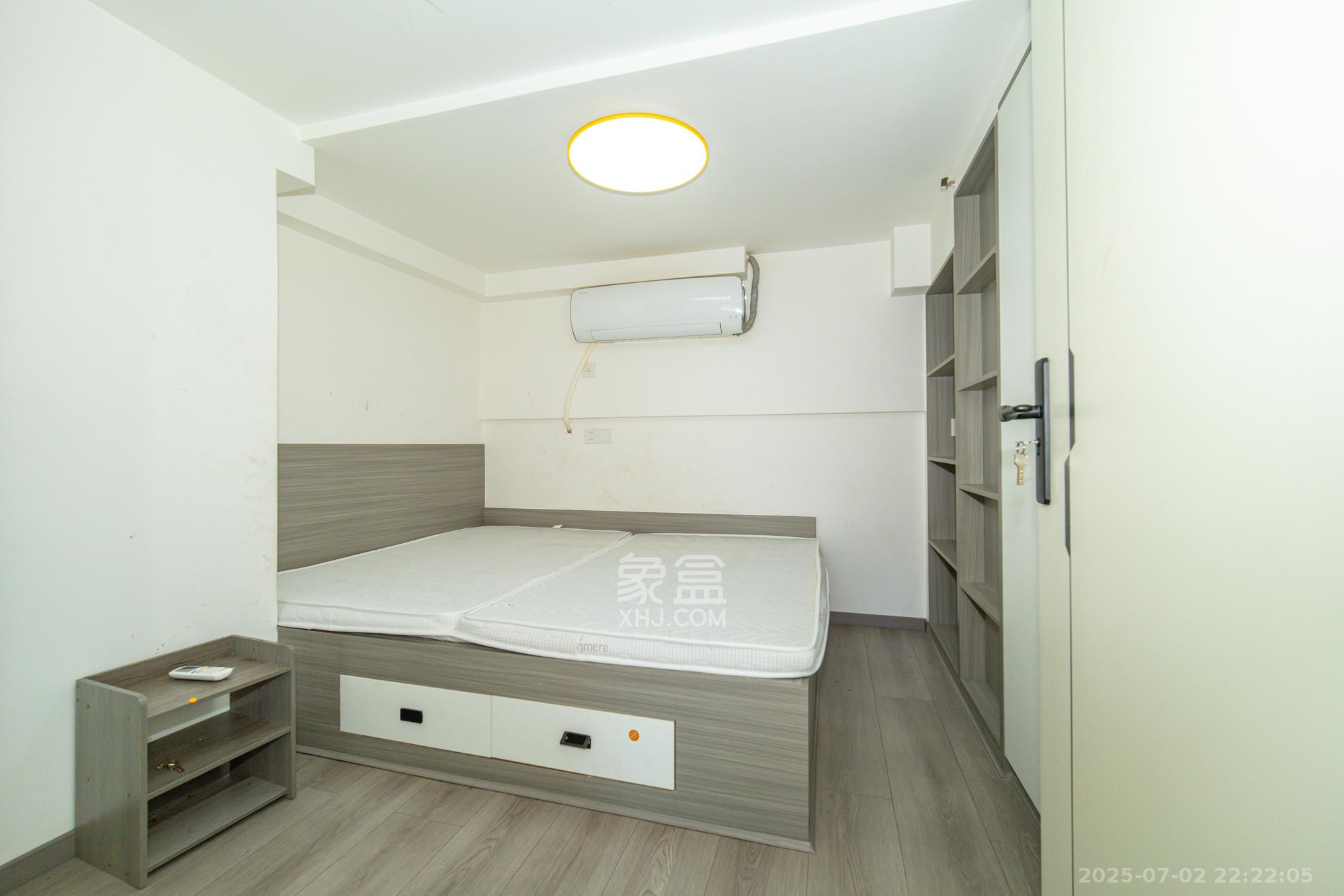 新城悦隽公园  2室1厅1卫    29.8万 新城悦隽公园  2室1厅1卫    29.8万卧室