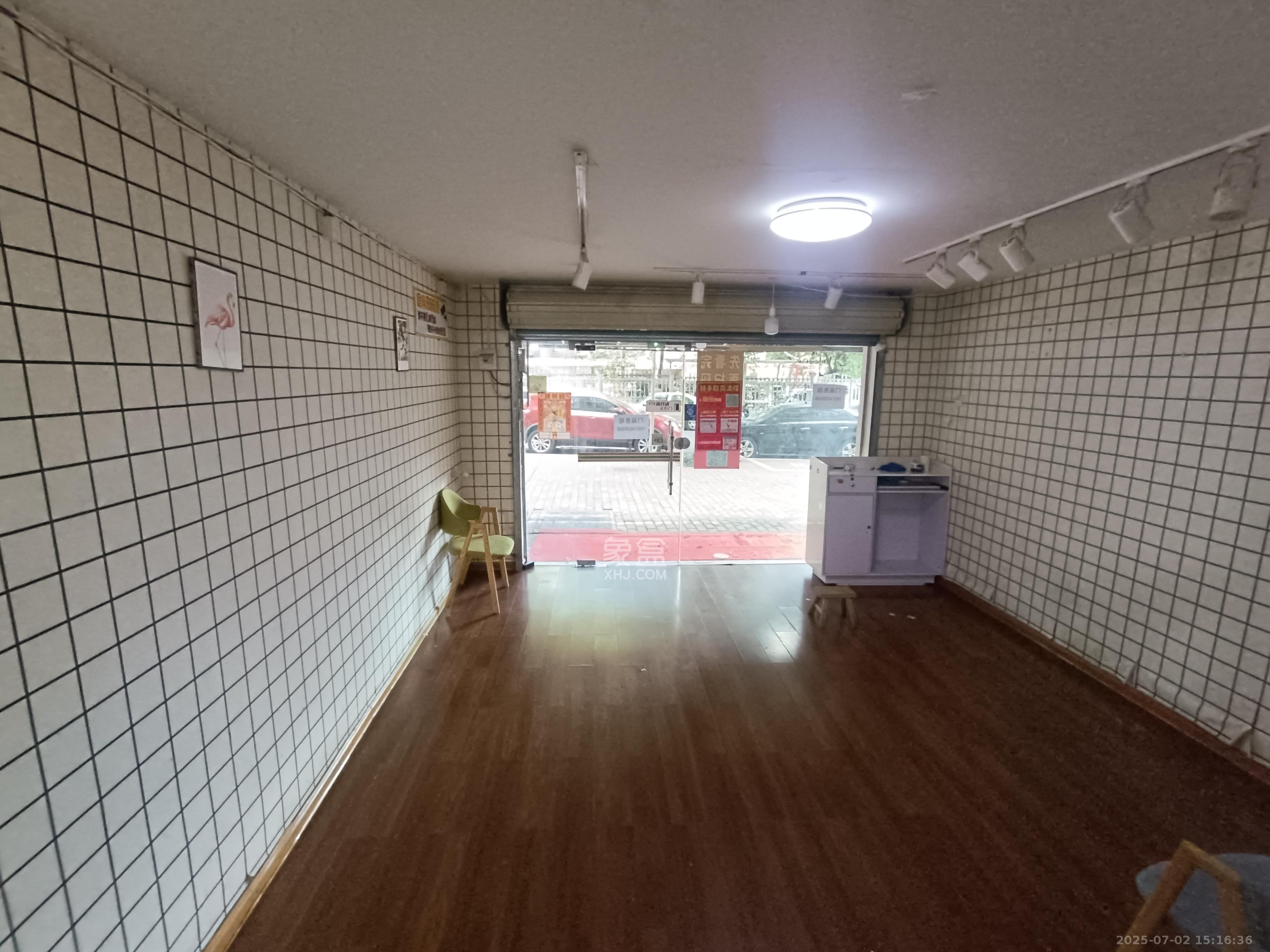 桔洲新苑（观沙岭）   42.0㎡     2200.00元/月室内图