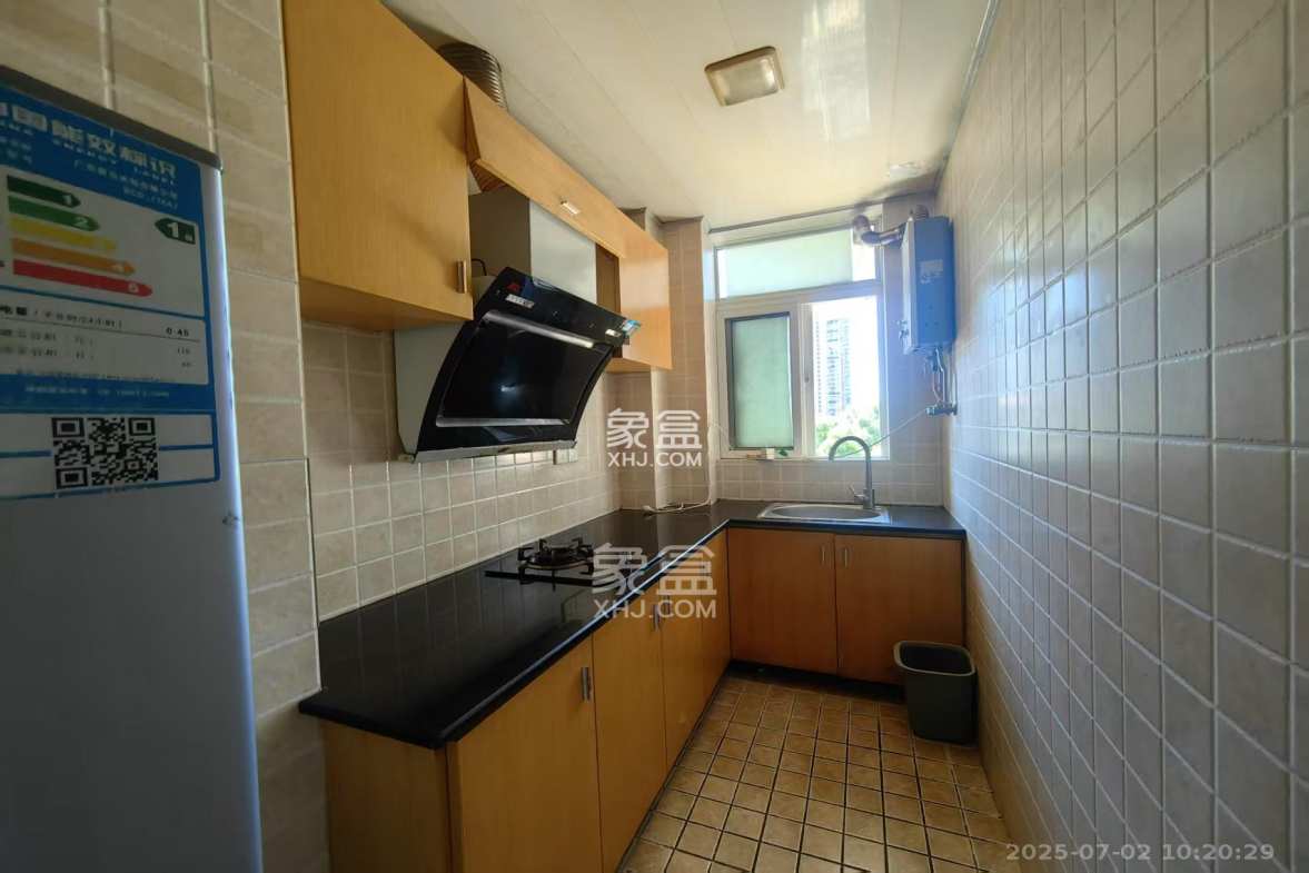 金碧文华  1室1厅1卫    1450.0元/月 金碧文华  1室1厅1卫    1450.0元/月室内图