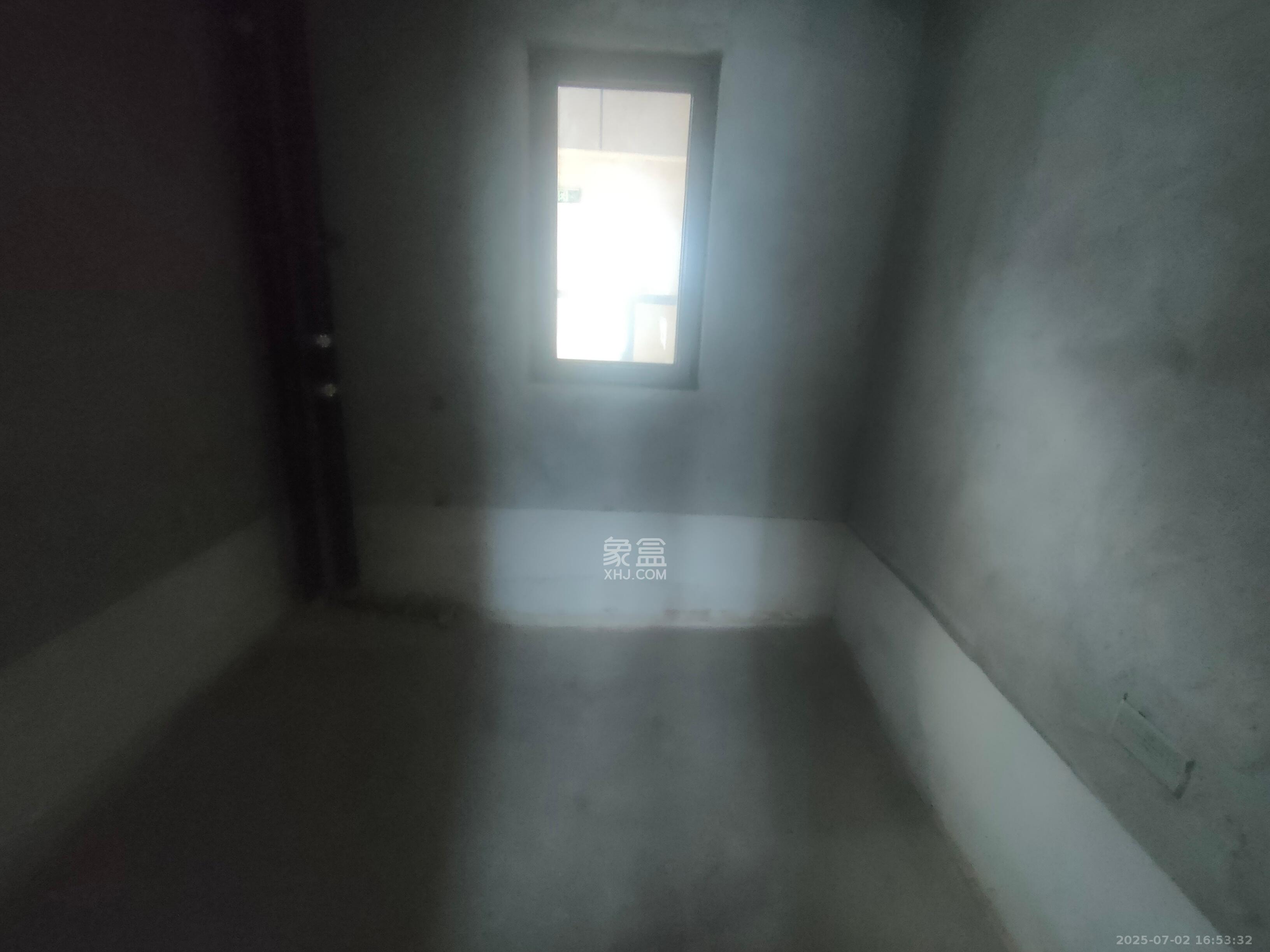 远洋外滩壹号  4室2厅2卫   4200.00元/月室内图