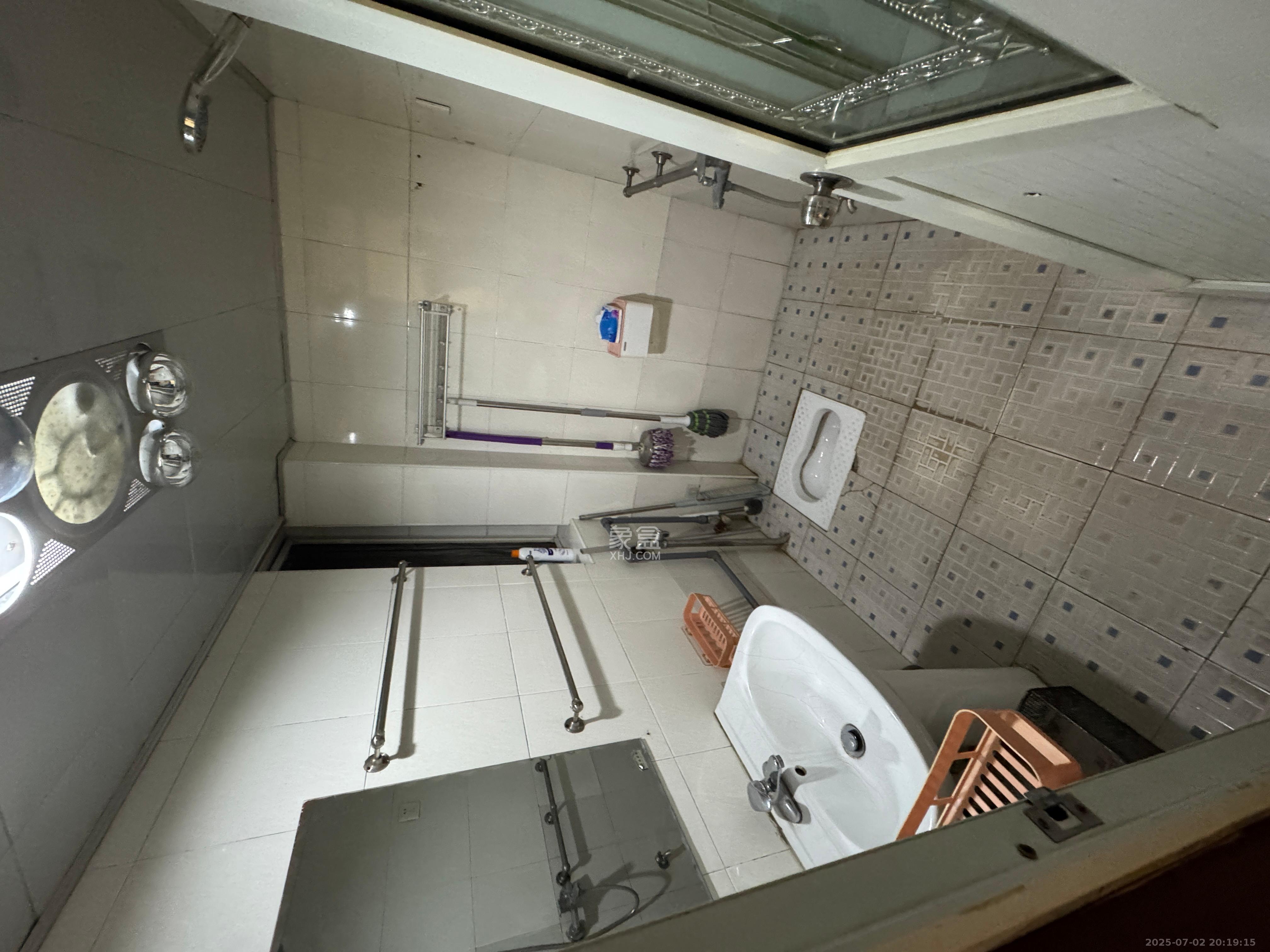 金麓西岸和苑 1室0厅0卫 1900.0元/月 金麓西岸和苑 1室0厅0卫 1900.0元/月室内图