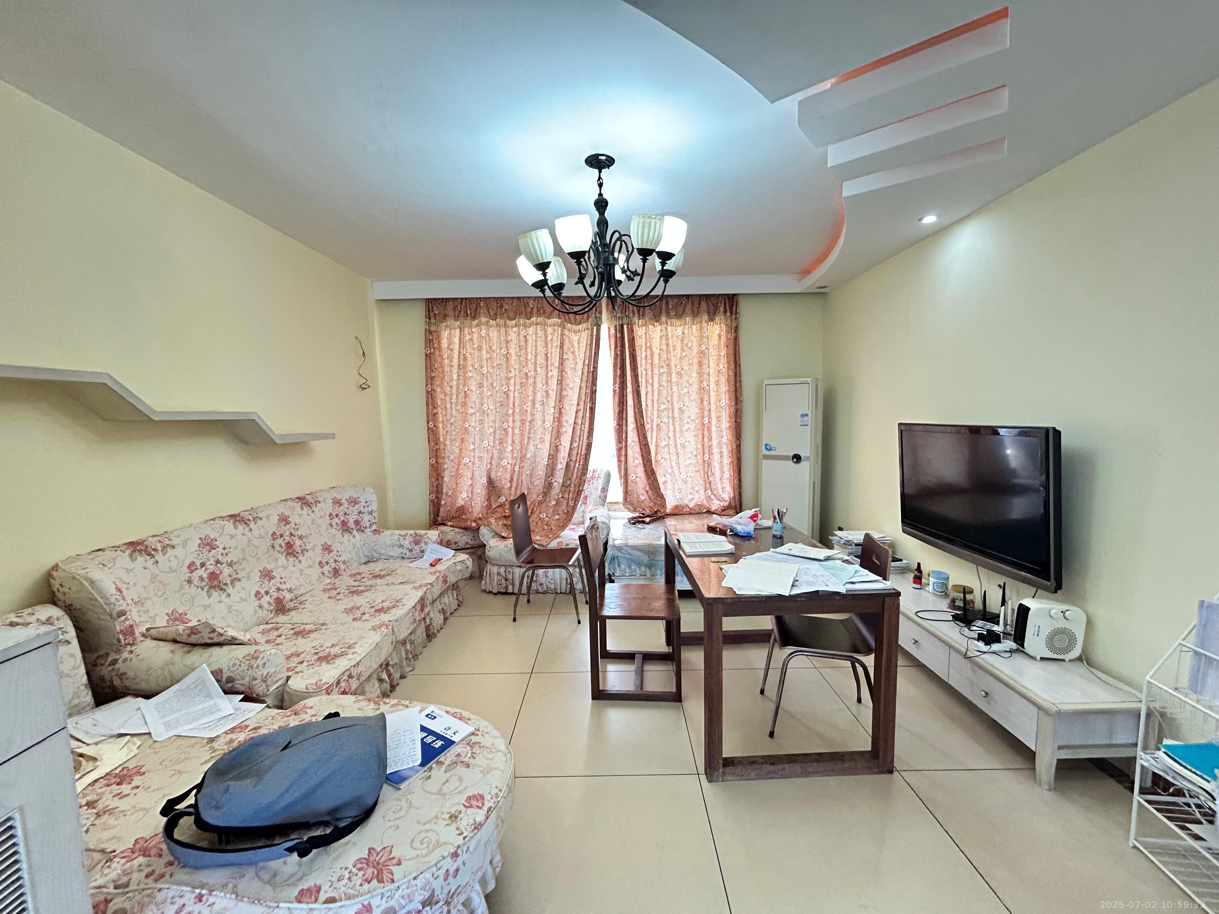 雅致名园 3室2厅2卫 3600.0元/月 雅致名园 3室2厅2卫 3600.0元/月室内图