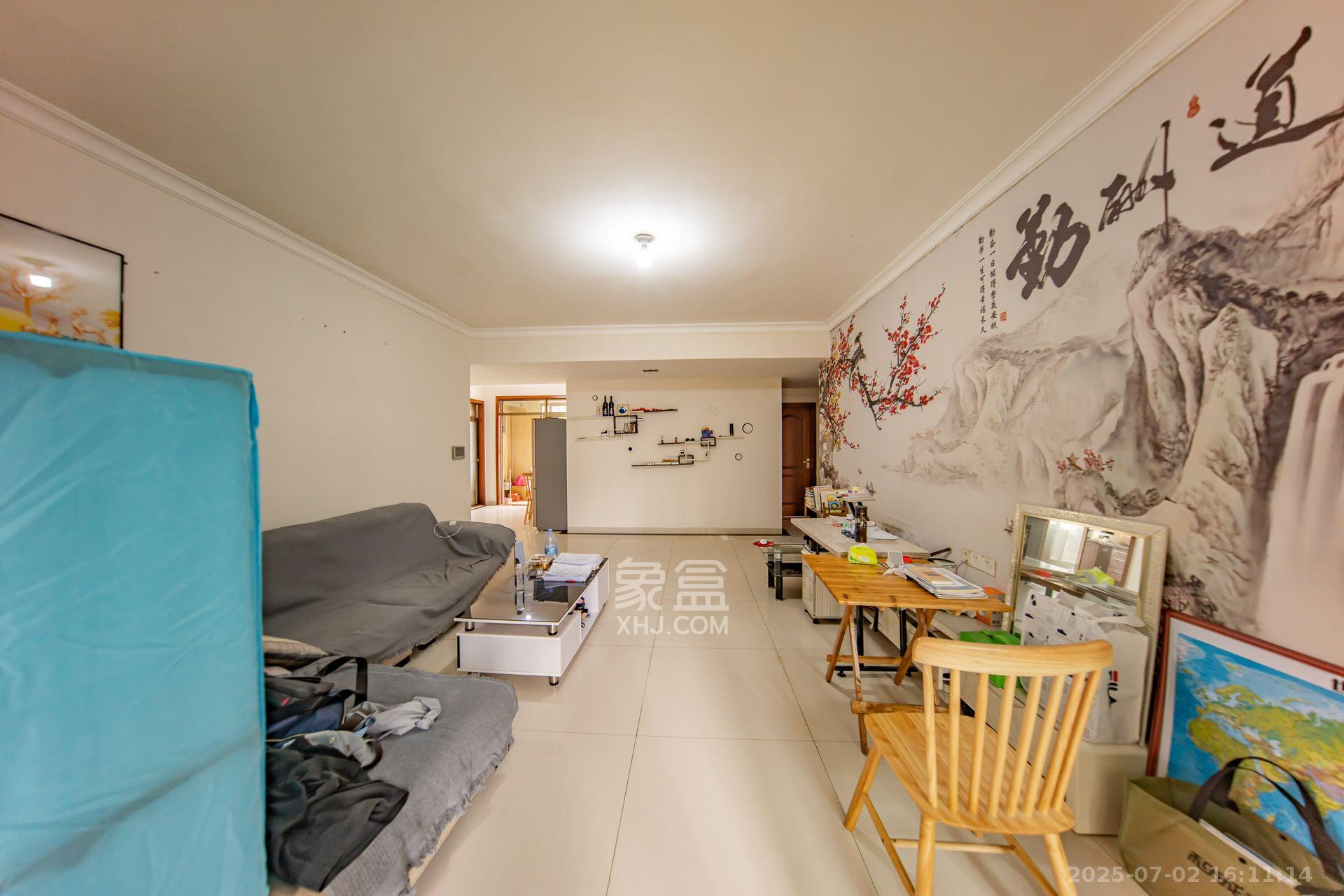 江山帝景雅典  3室2厅1卫   2200.00元/月室内图