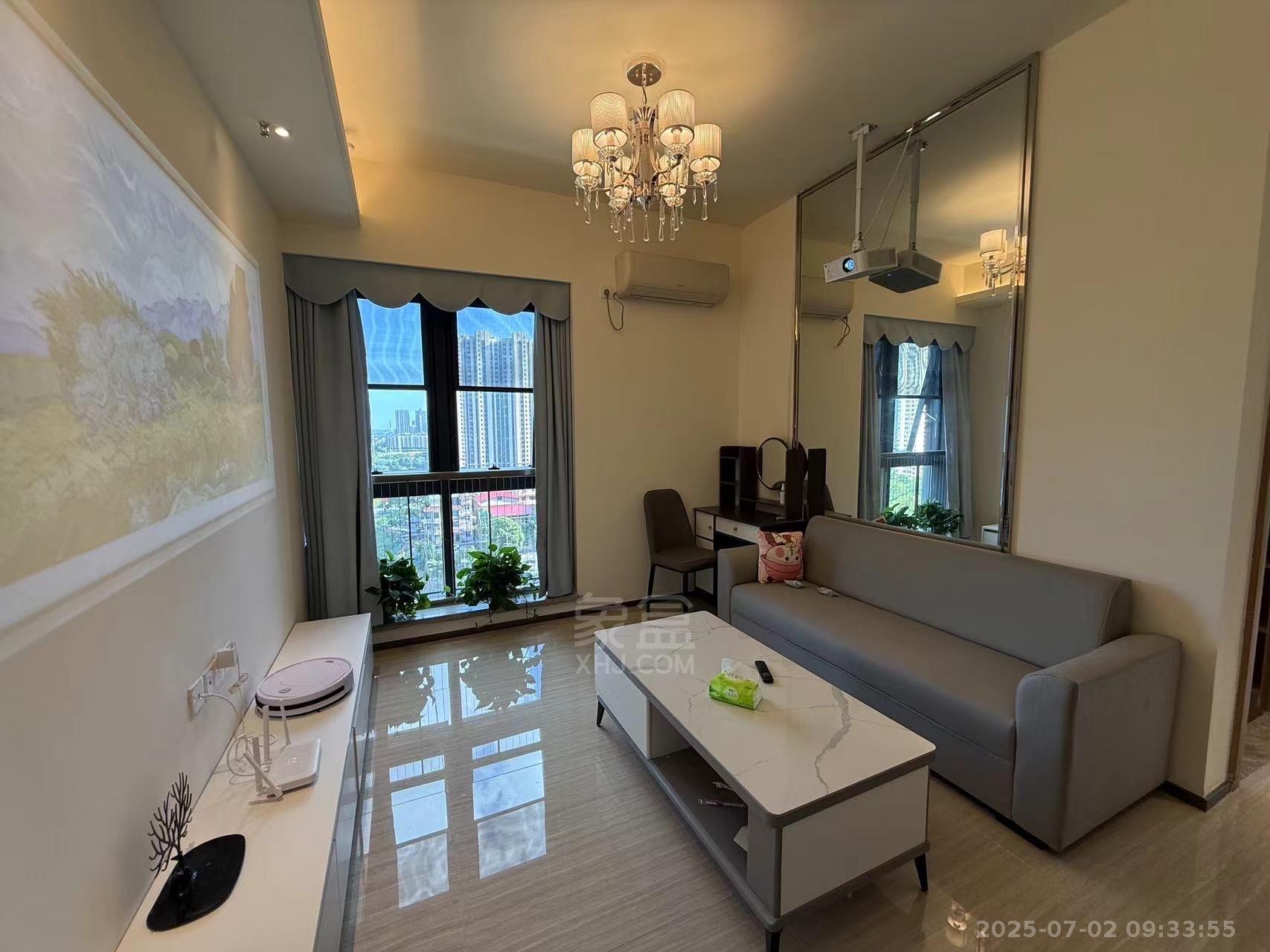 恒大华府 3室2厅2卫 2200.0元/月 恒大华府 3室2厅2卫 2200.0元/月室内图