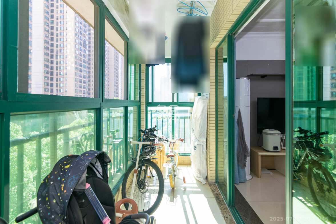 富基世纪公园  3室2厅1卫    53.8万 富基世纪公园  3室2厅1卫    53.8万阳台