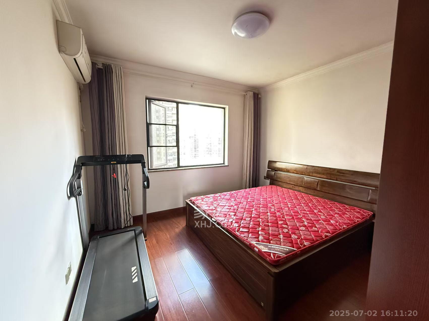 好莱城（弘德西街）  3室2厅1卫    2400.0元/月室内图