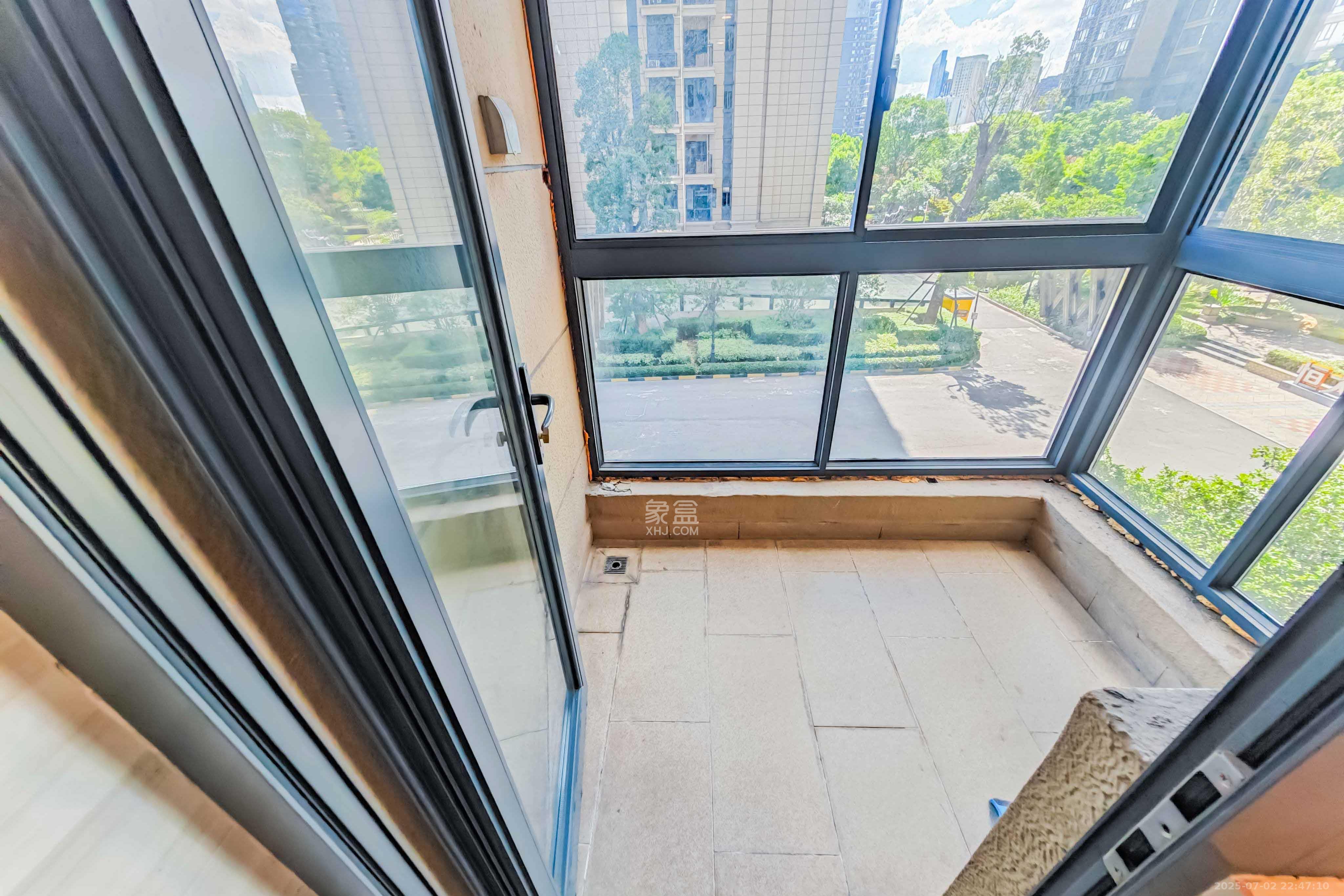 恒大国际广场 2室2厅1卫 72.5万 恒大国际广场 2室2厅1卫 72.5万其他