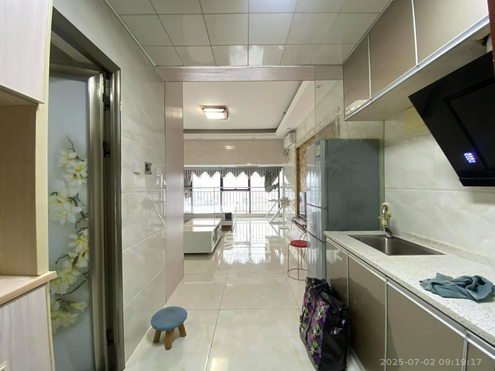 达美D6区  1室1厅1卫   1600.00元/月室内图