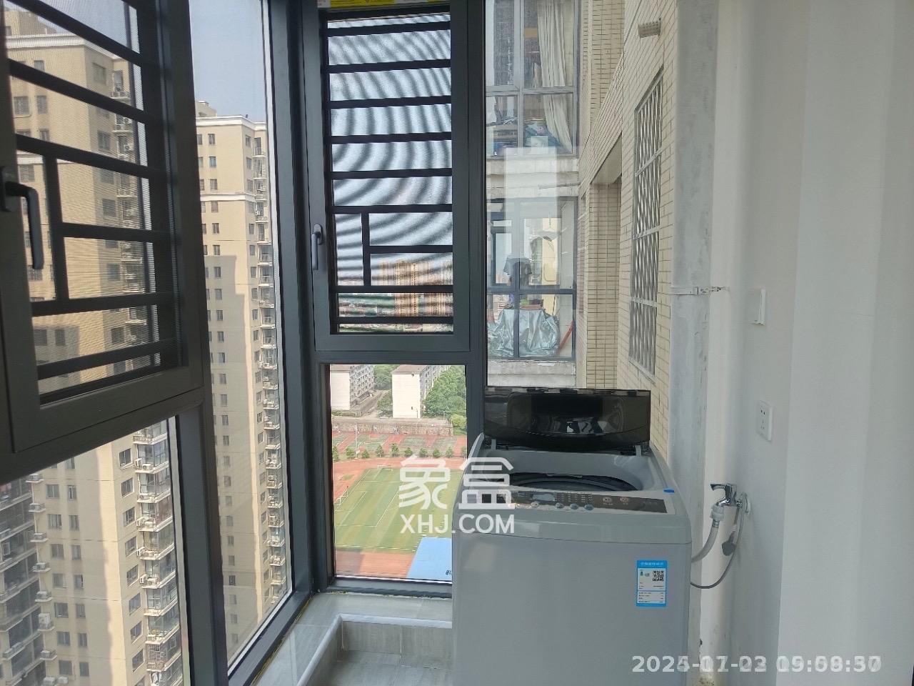 汇景豪庭  1室0厅0卫   2500.00元/月室内图