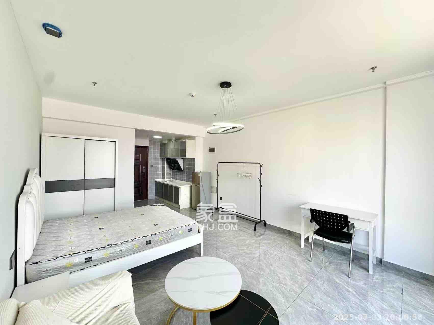 中南国际眼镜城(中伟商业中心) 1室1厅1卫 1300.0元/月 中南国际眼镜城(中伟商业中心) 1室1厅1卫 1300.0元/月室内图