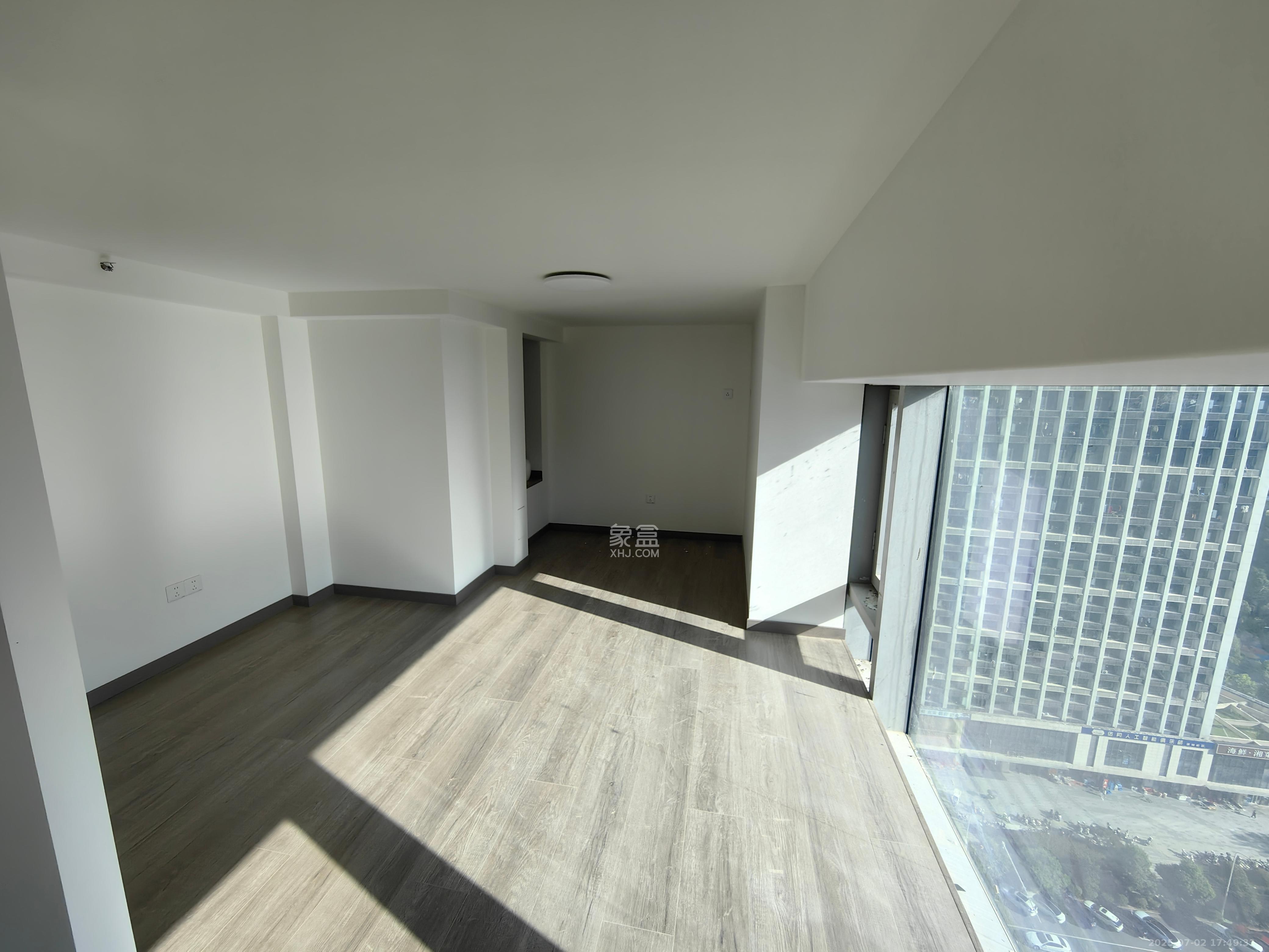 福晟翡翠湾 3室2厅2卫 3500.0元/月 福晟翡翠湾 3室2厅2卫 3500.0元/月室内图