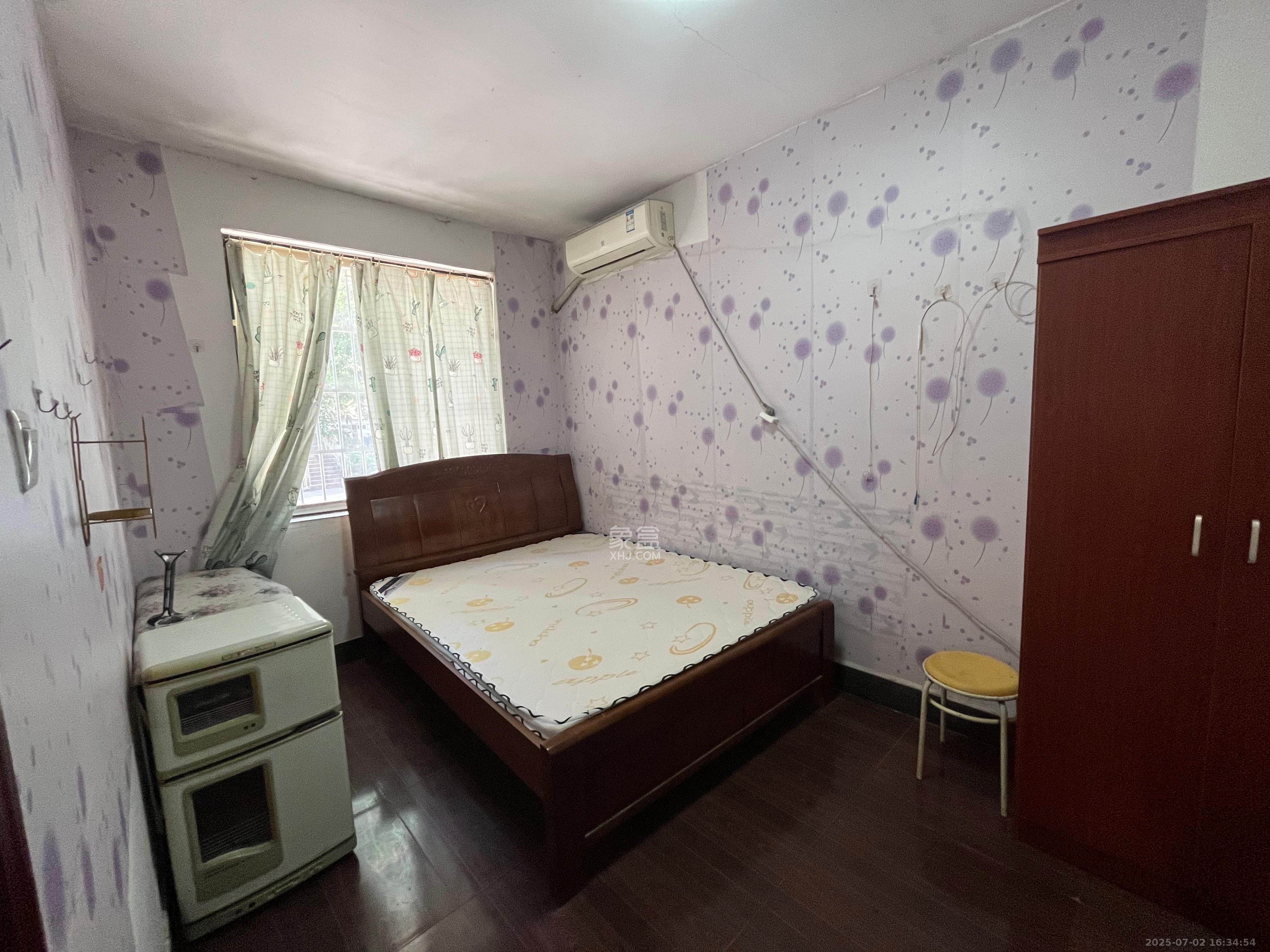 佳园星城 1室2厅1卫 1300.0元/月 佳园星城 1室2厅1卫 1300.0元/月室内图