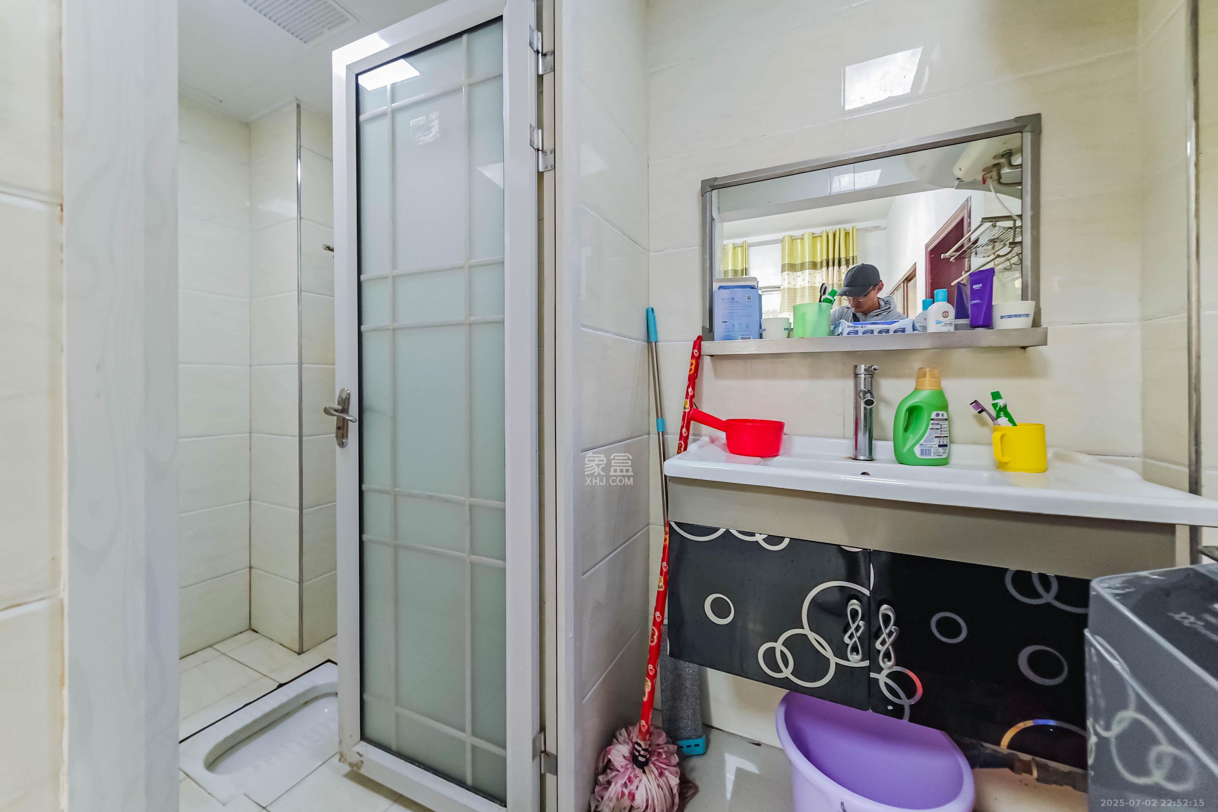 旺盛佳园 3室2厅2卫 58.0万 旺盛佳园 3室2厅2卫 58.0万卫生间