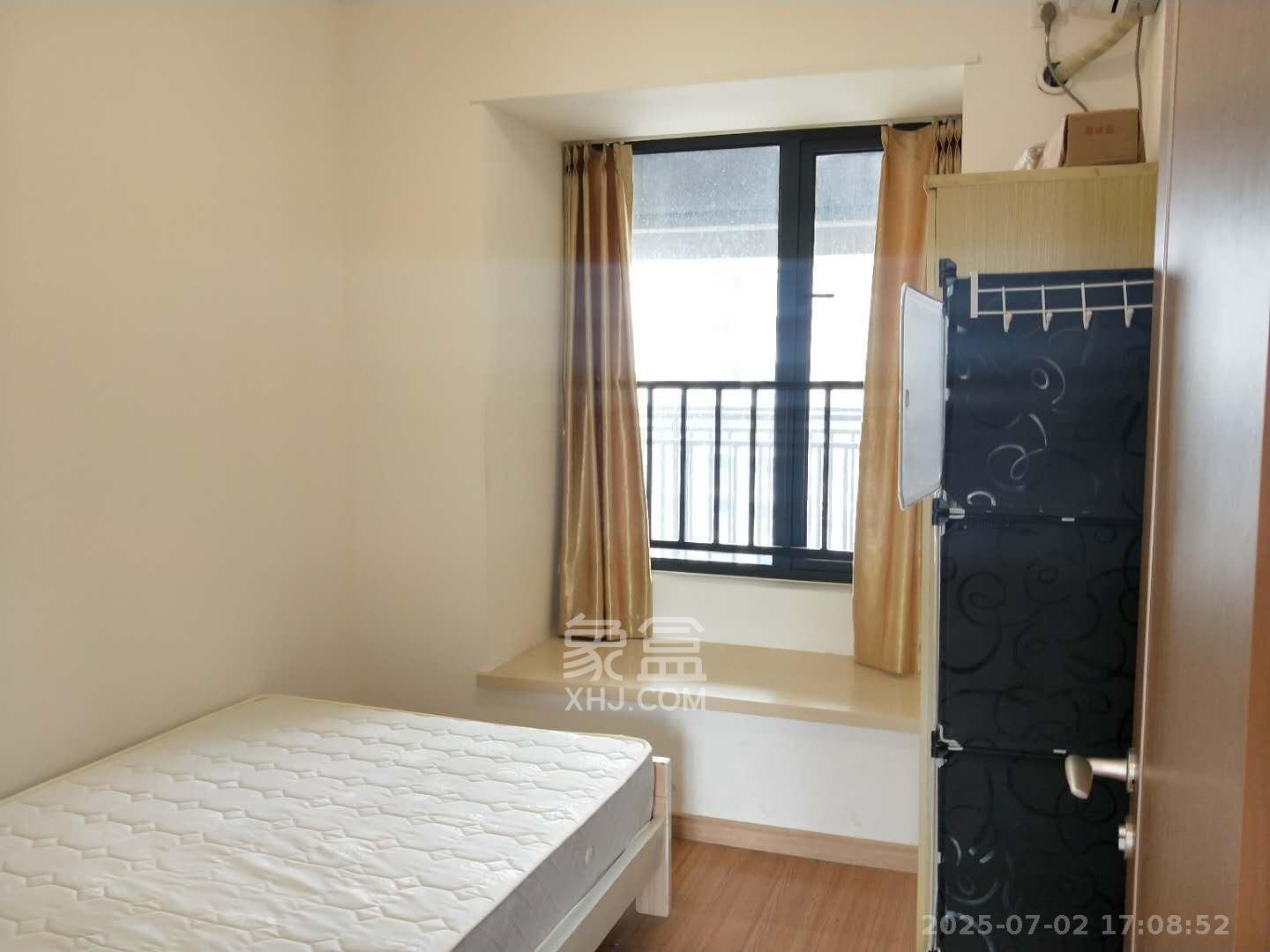 万科魅力之城  3室2厅2卫    2600.0元/月 万科魅力之城  3室2厅2卫    2600.0元/月室内图