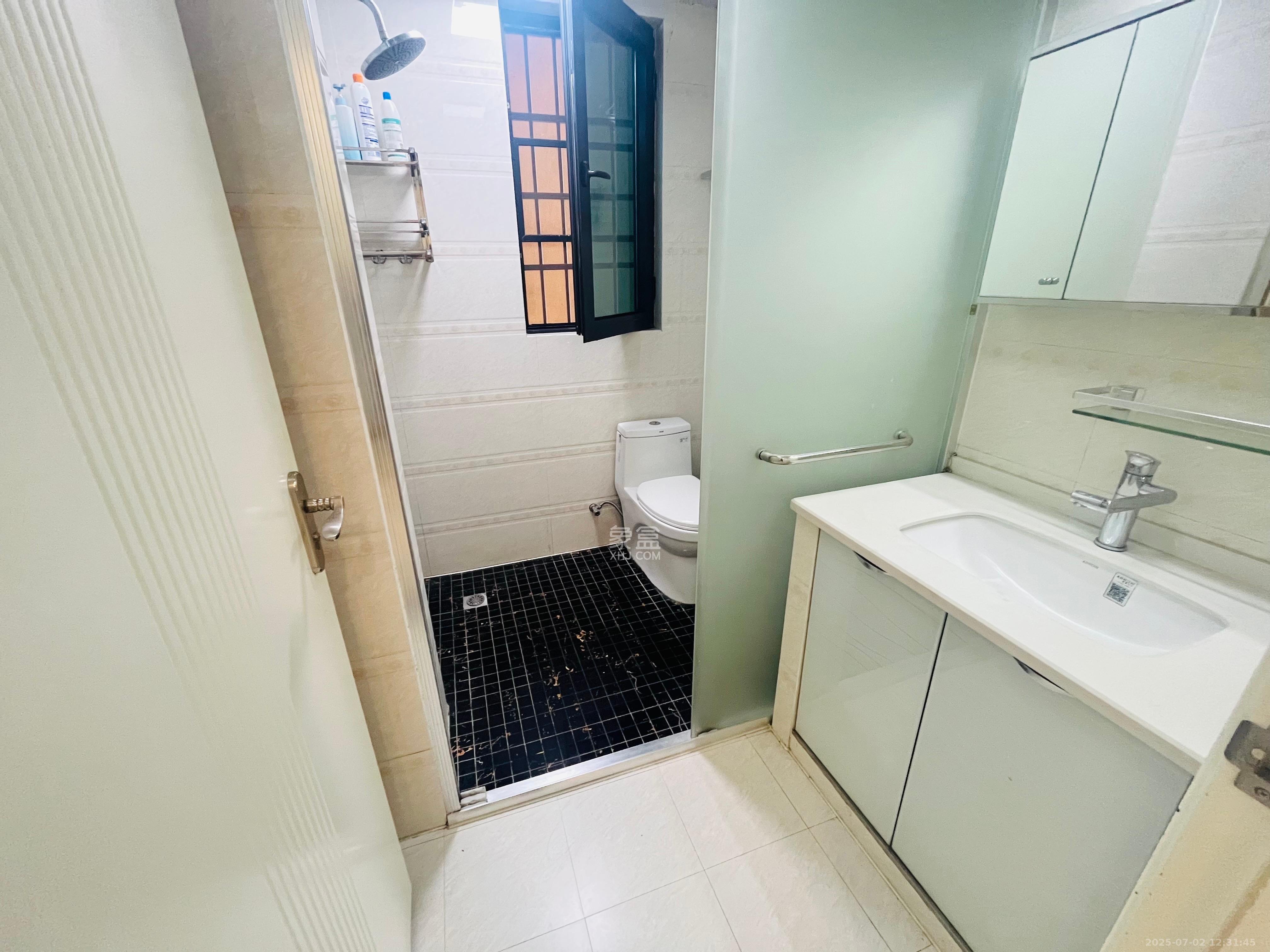 万达华府 4室2厅2卫 2600.0元/月 万达华府 4室2厅2卫 2600.0元/月室内图