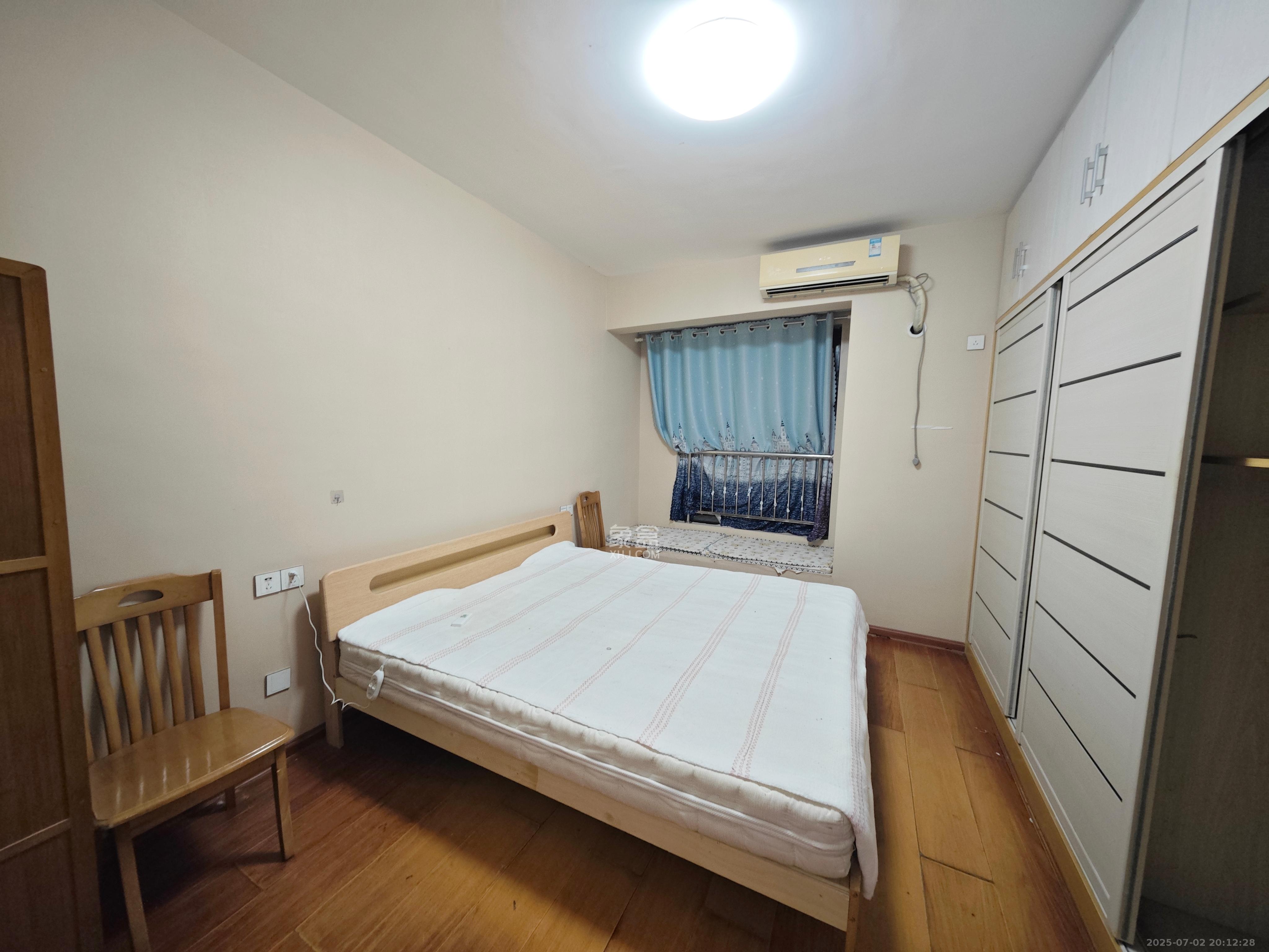 长大卧琥  2室1厅1卫   2200.00元/月室内图