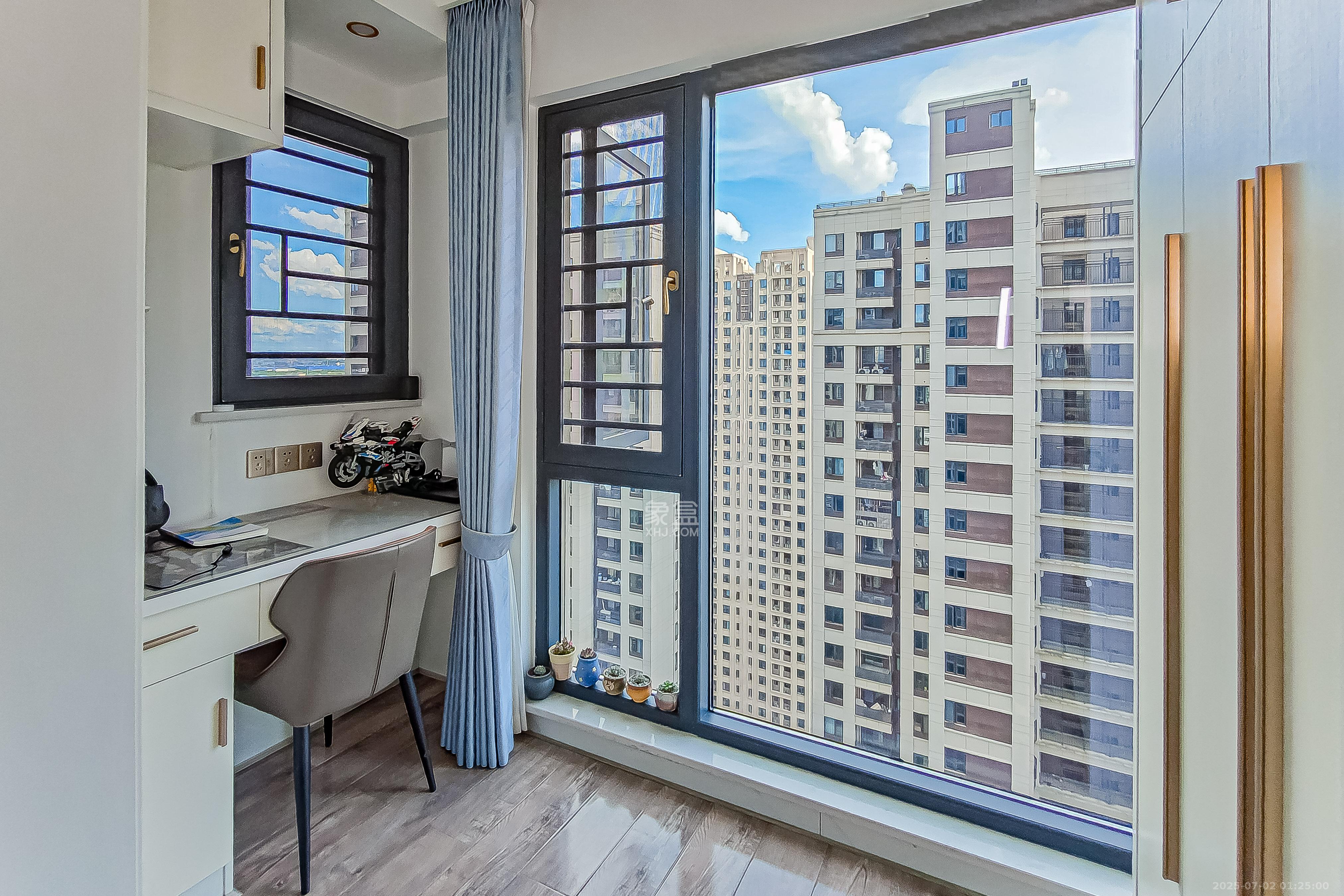 旭辉美的东樾城 4室2厅2卫 139.8万 旭辉美的东樾城 4室2厅2卫 139.8万阳台