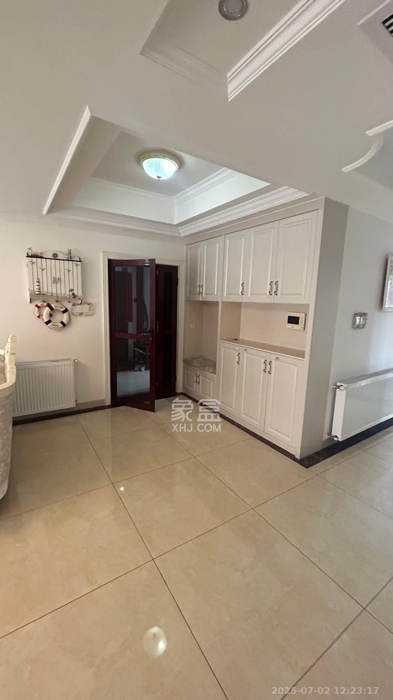 和美星城  5室2厅2卫    3500.0元/月 和美星城  5室2厅2卫    3500.0元/月室内图1