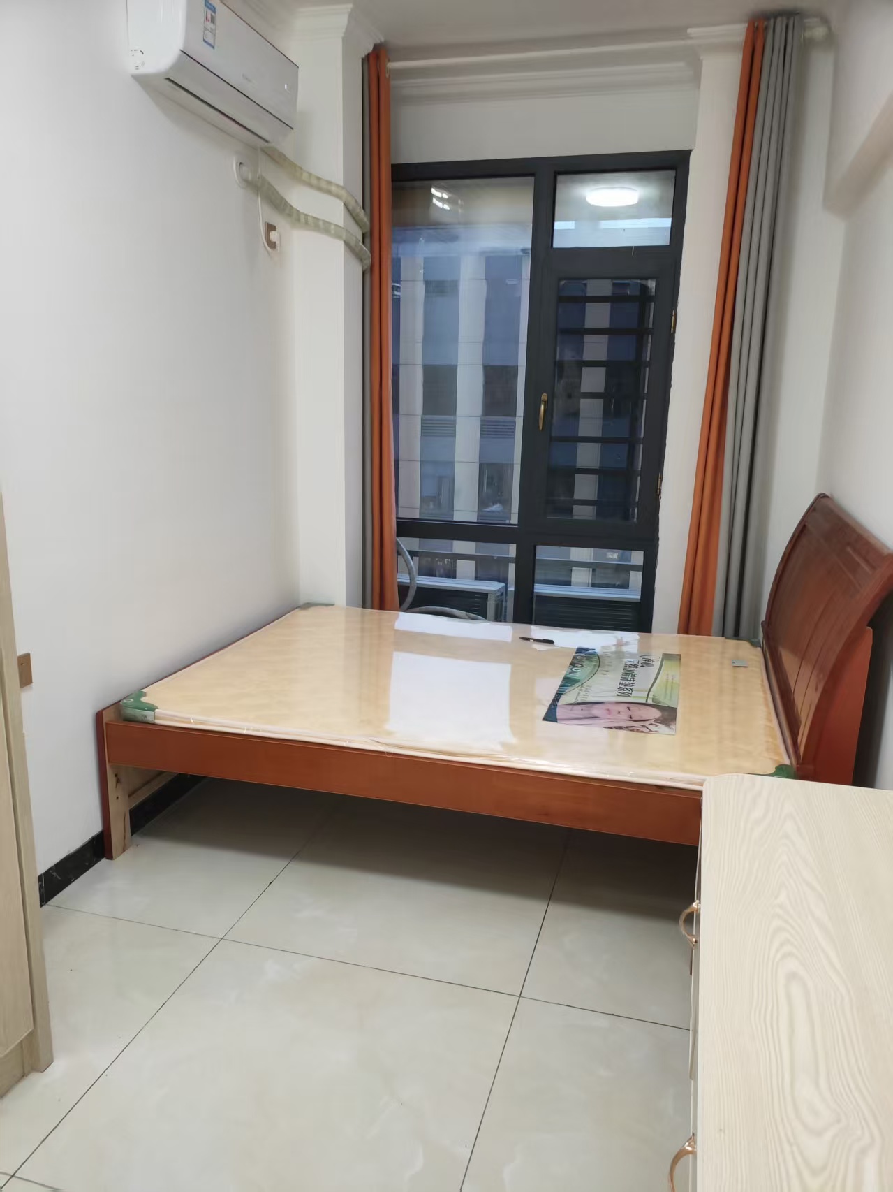 百弘学府城  2室1厅1卫    1500.0元/月室内图