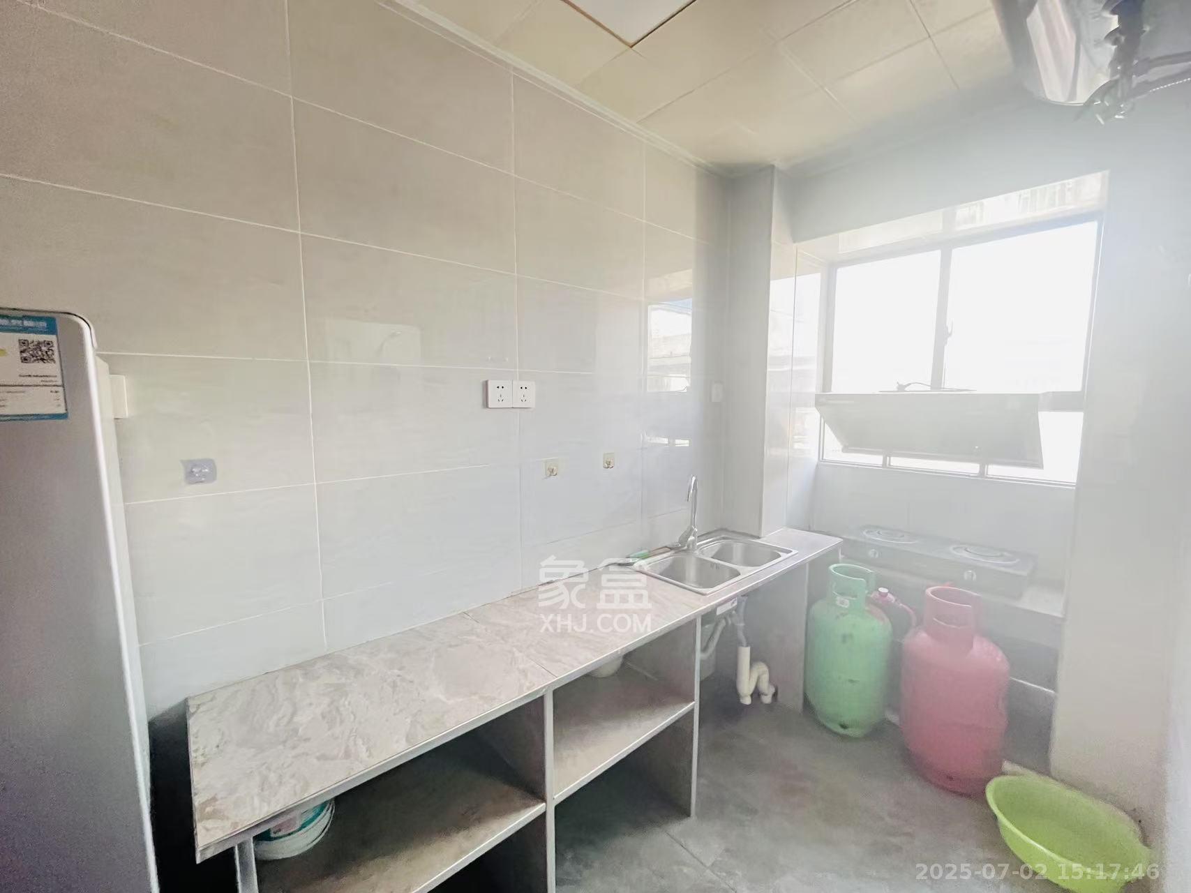 文庙坪小区 3室1厅1卫 1000.0元/月 文庙坪小区 3室1厅1卫 1000.0元/月室内图