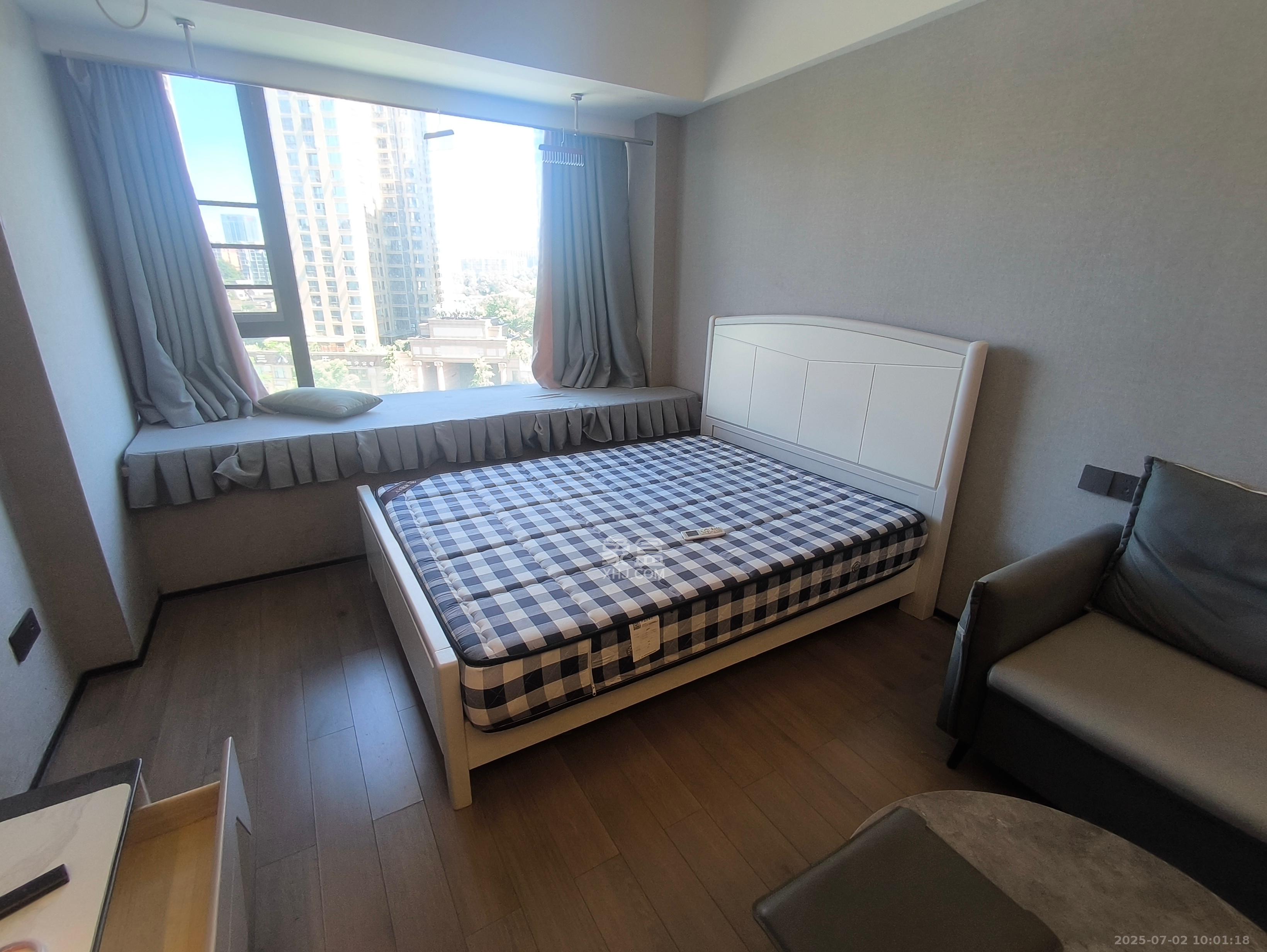 达美涧溪山  1室1厅1卫   1700.00元/月
