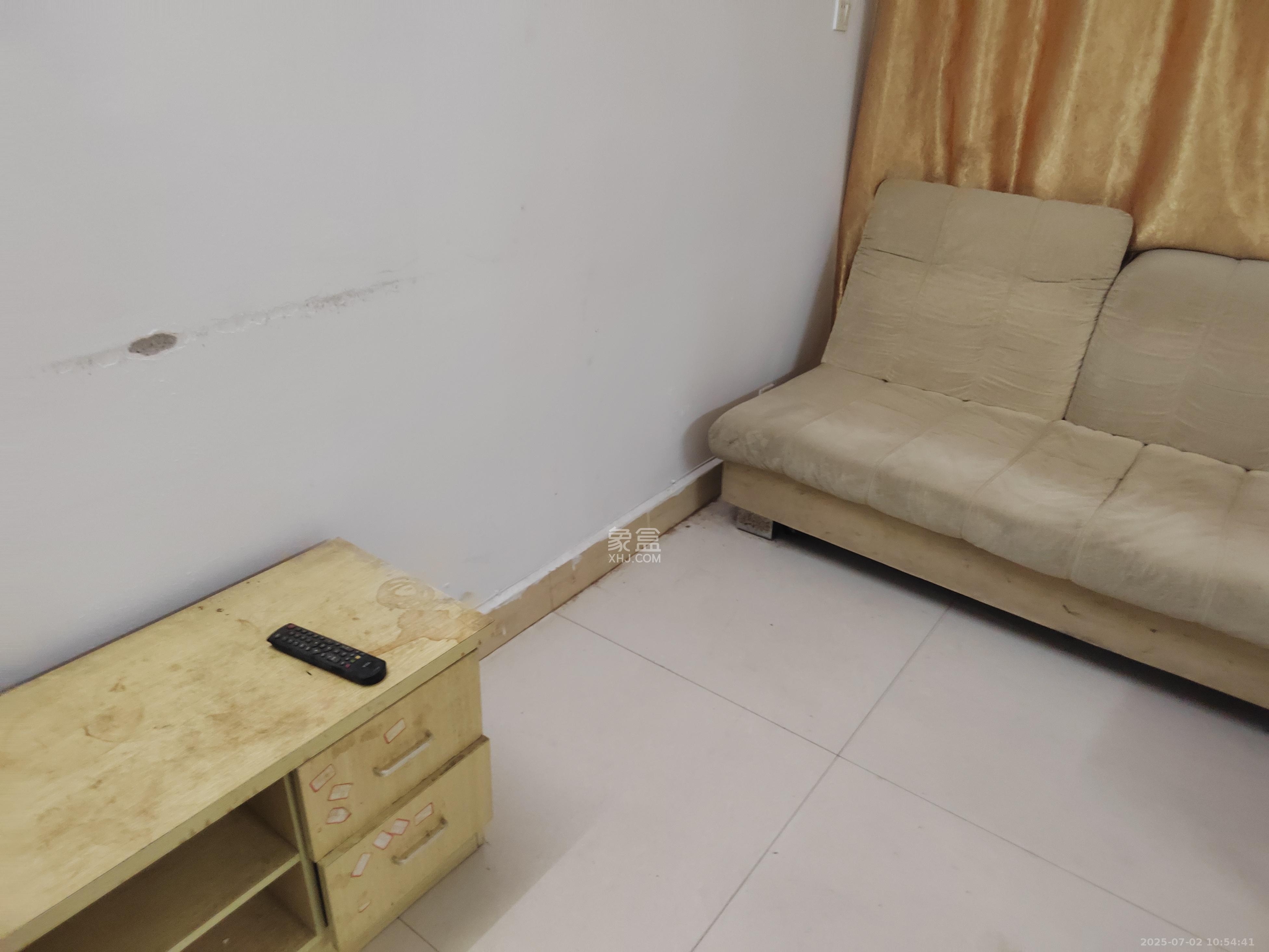 鄱阳小区  2室2厅2卫    1200.0元/月 鄱阳小区  2室2厅2卫    1200.0元/月室内图