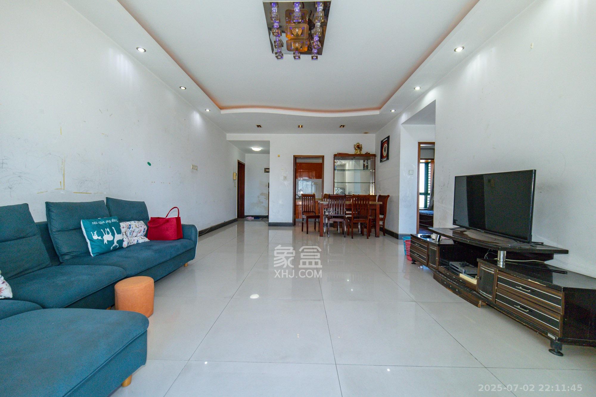 明城公寓  2室2厅1卫    44.8万 明城公寓  2室2厅1卫    44.8万客厅