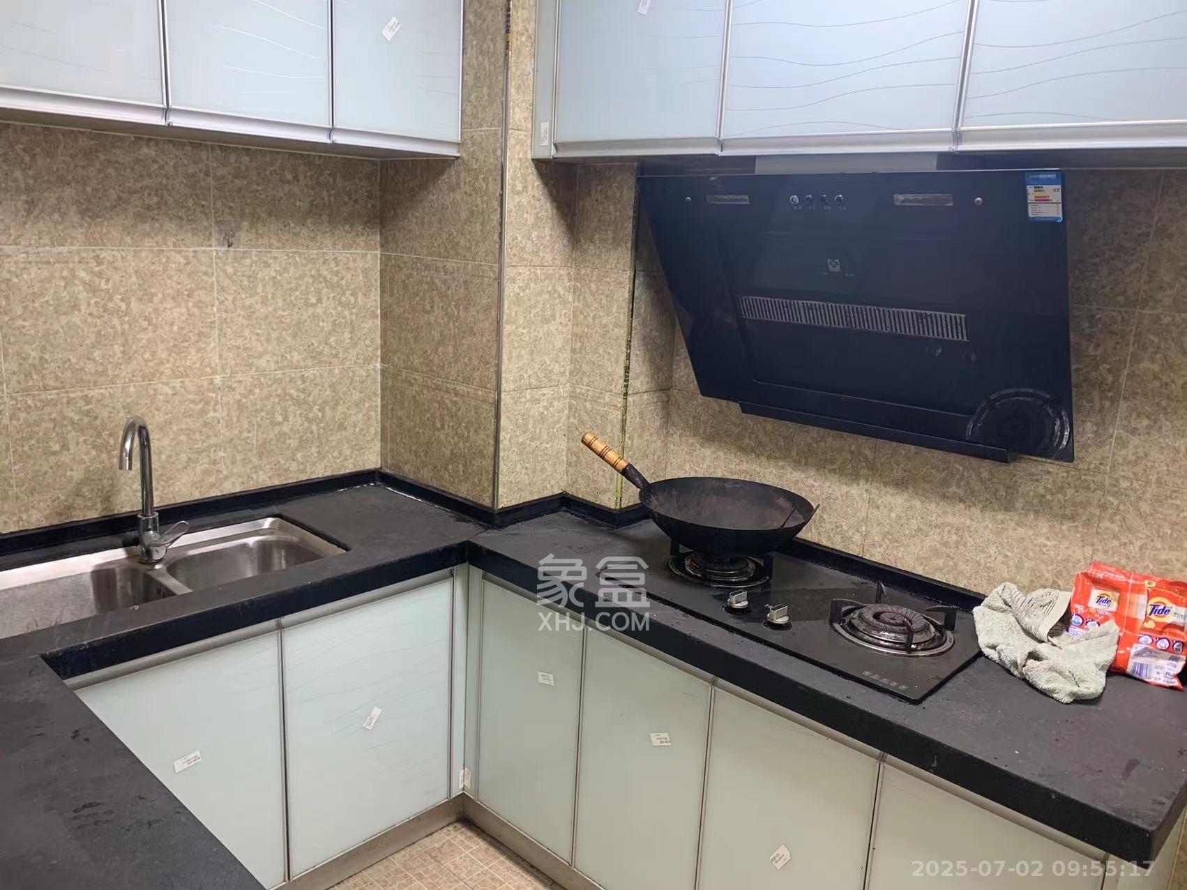 西韵佳苑  3室2厅1卫    3000.0元/月室内图