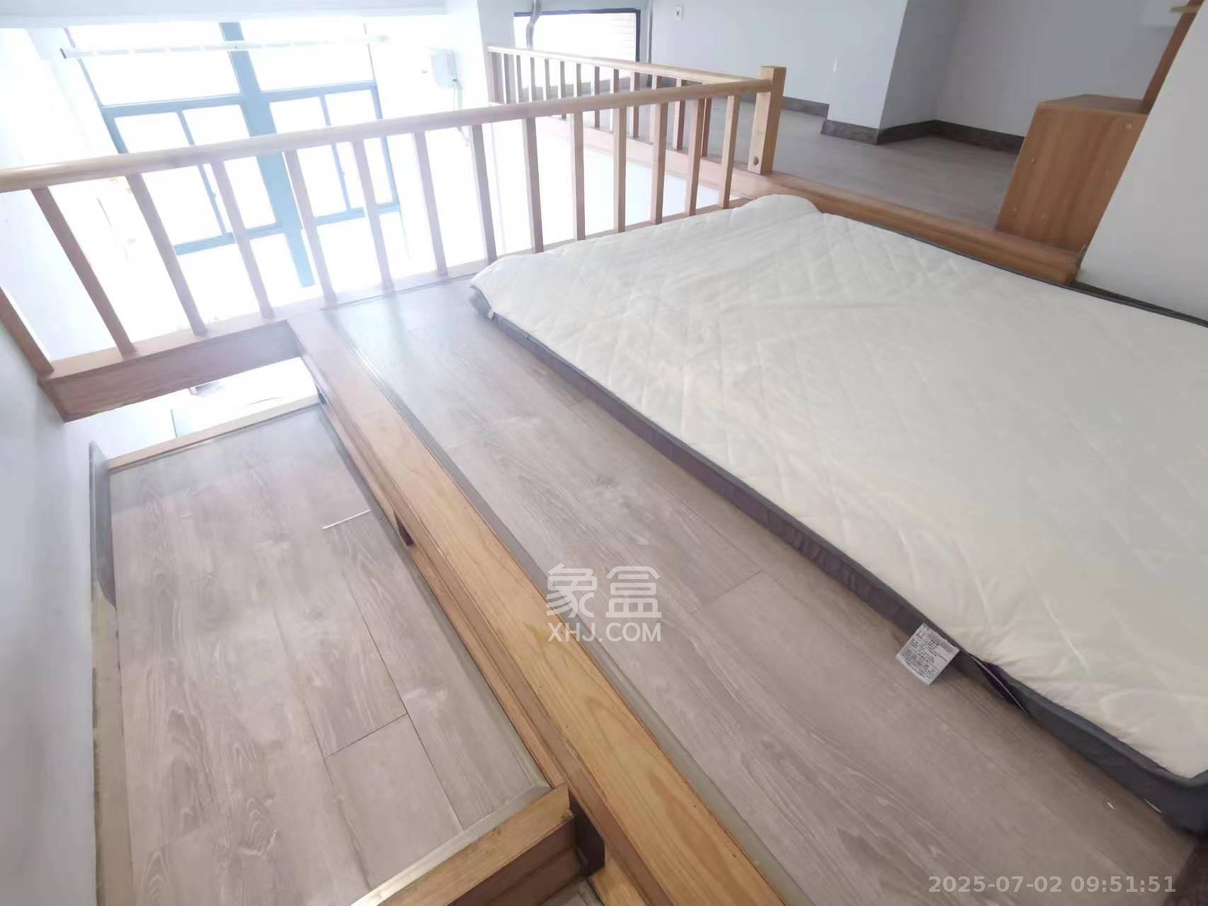拿铁空间  1室1厅1卫   1690.00元/月室内图