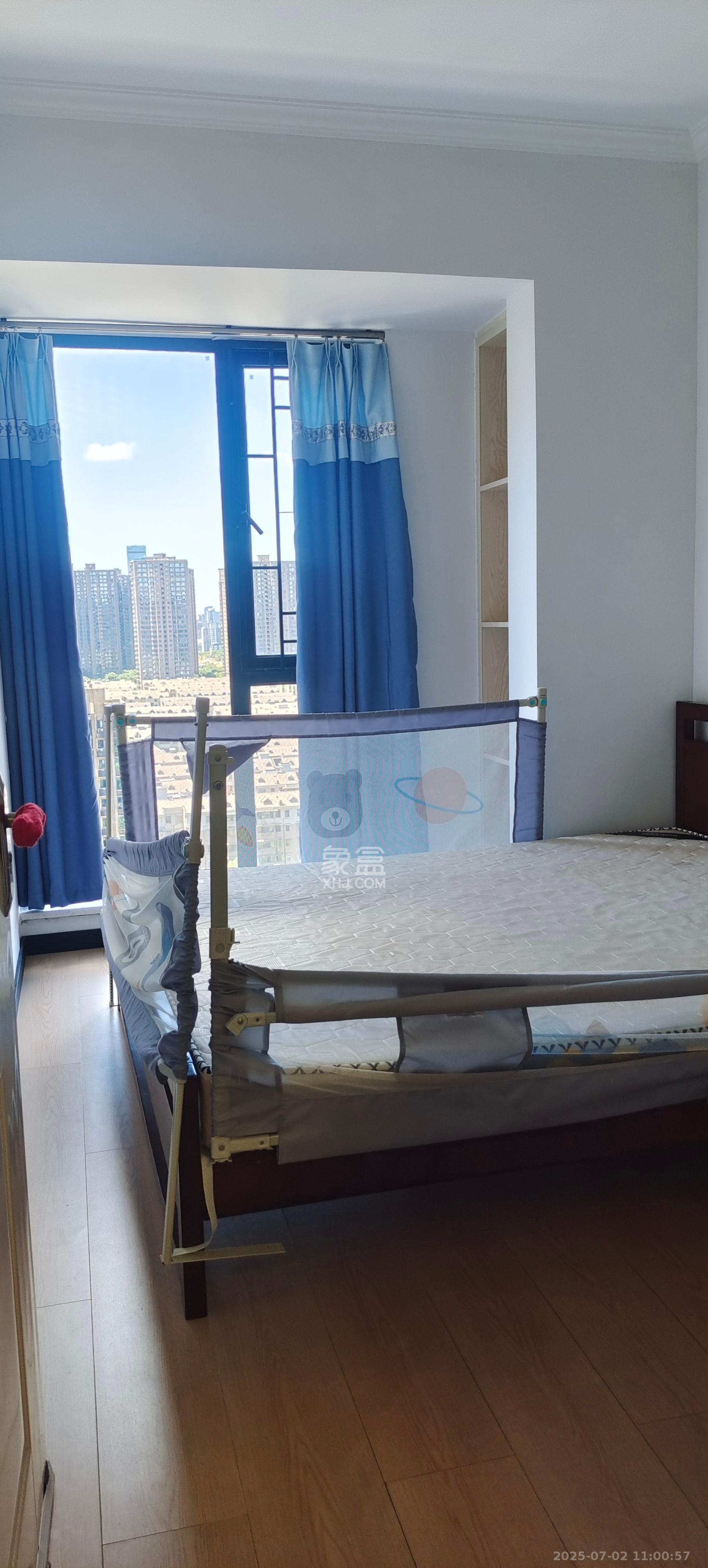 鑫科明珠  2室1厅1卫   2200.00元/月室内图