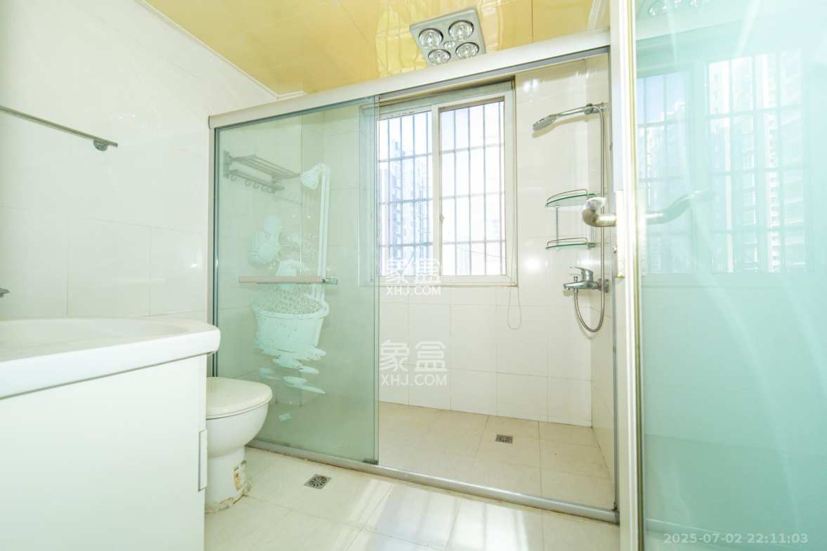 楚天馨苑 1室0厅0卫 68.8万 楚天馨苑 1室0厅0卫 68.8万卫生间