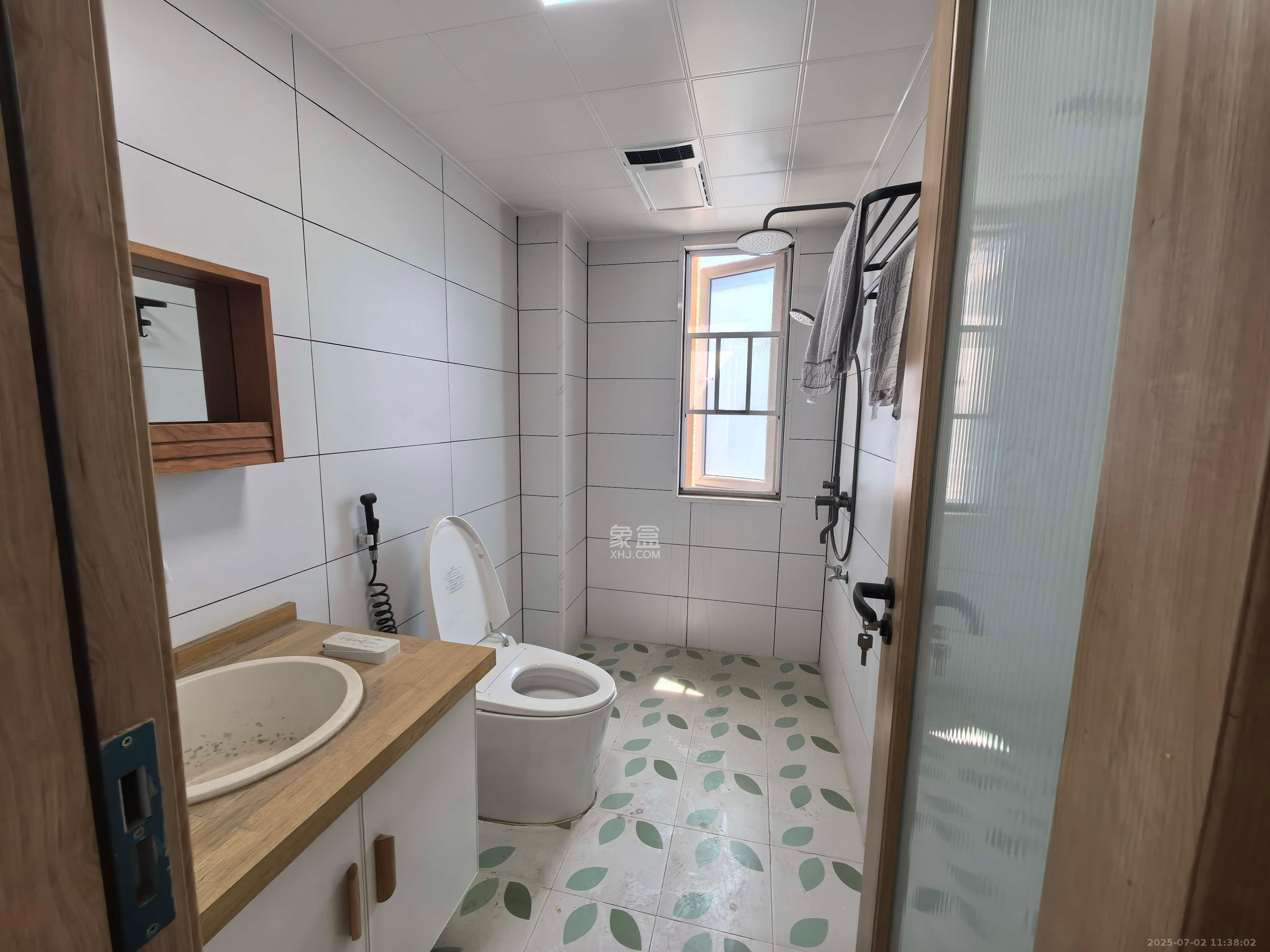 金地三千府(金地湖山樾、金地自在城) 4室2厅2卫 2000.0元/月 金地三千府(金地湖山樾、金地自在城) 4室2厅2卫 2000.0元/月室内图