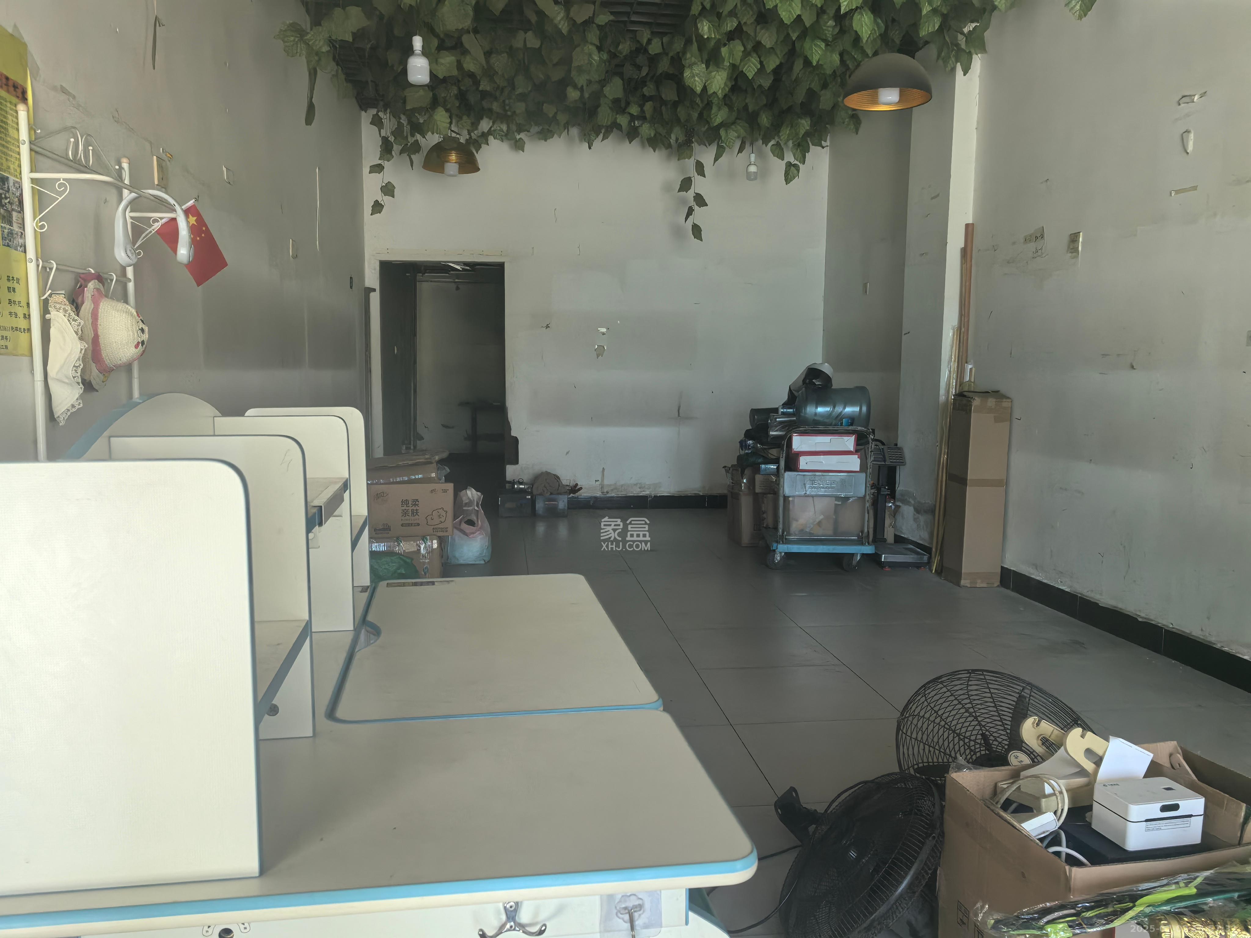 万科金域华府三四期   60.0㎡     3200.00元/月室内图